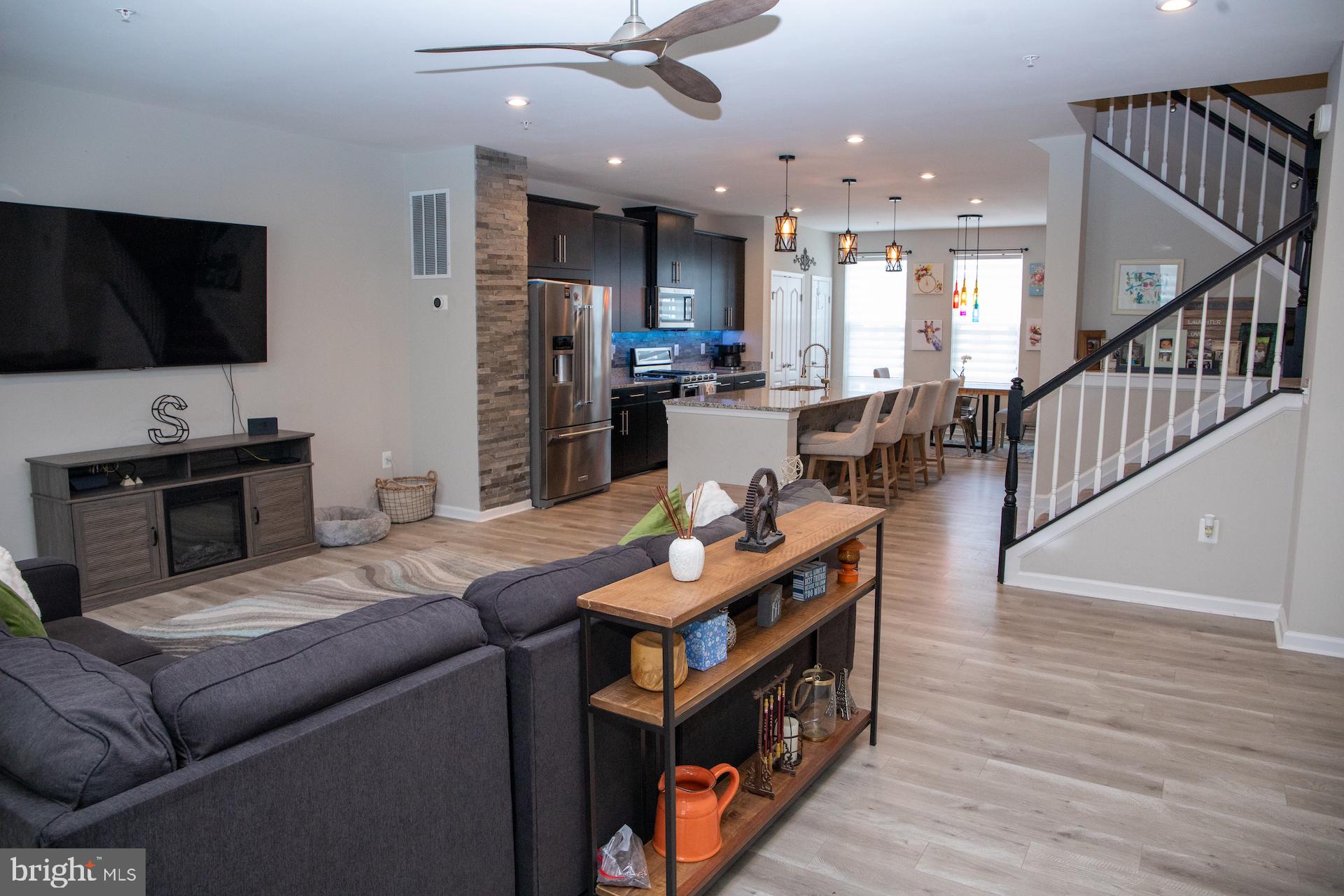 RIVERWALK AT CROFTON - Residential