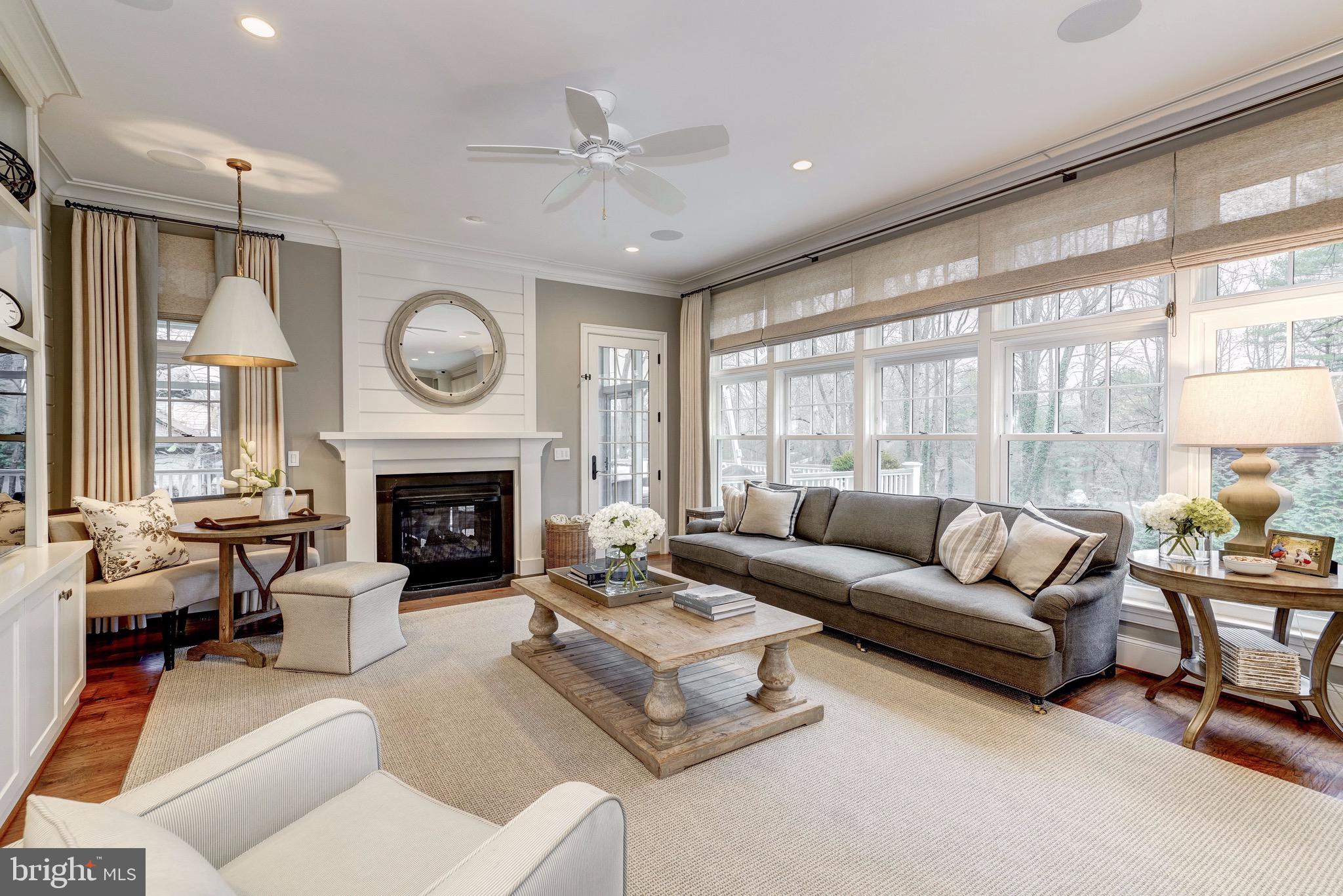 FRANKLIN PARK - Residential