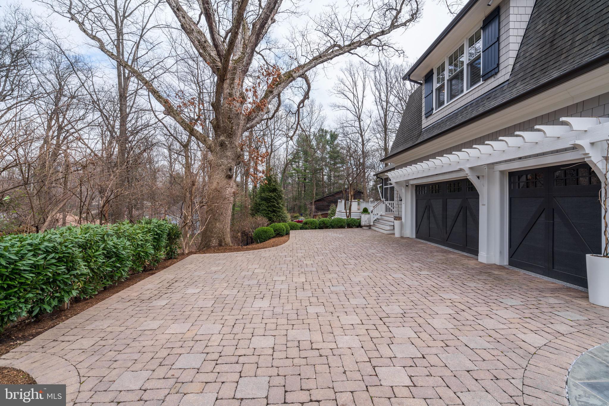 FRANKLIN PARK - Residential