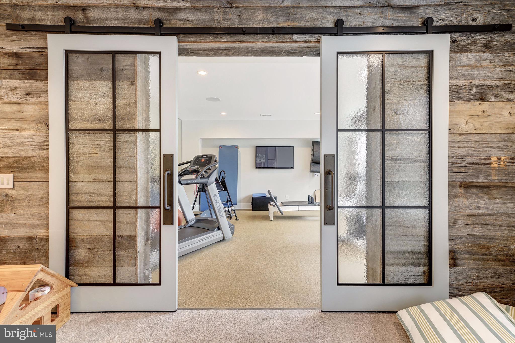 FRANKLIN PARK - Residential