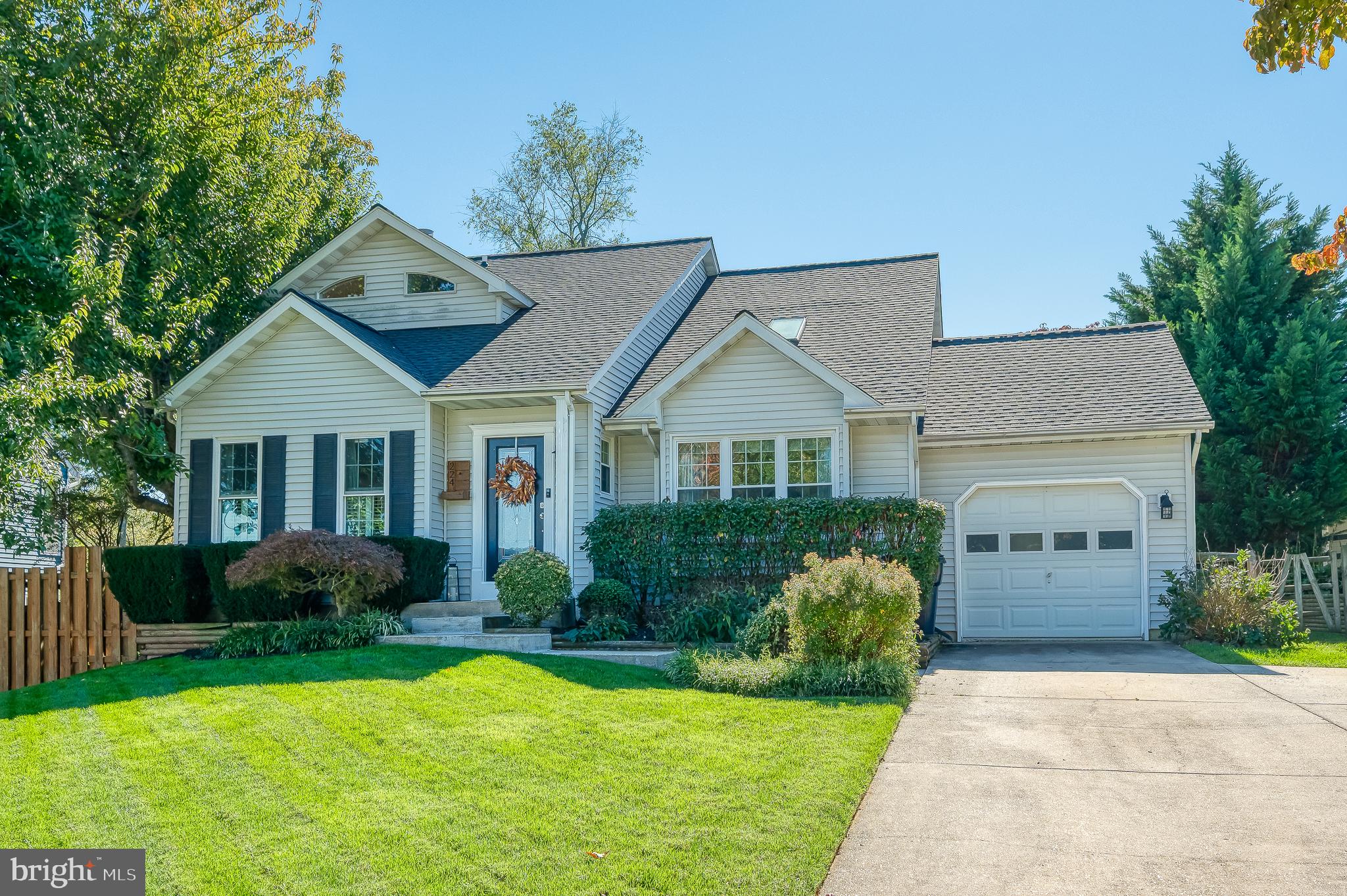 224 HITCHING POST DRIVE