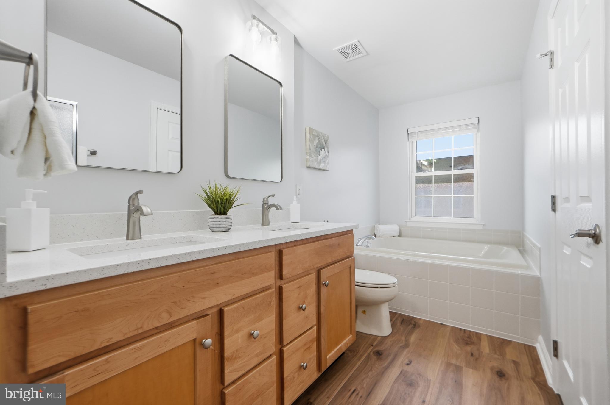 AMBERLEA AT SOUTH RIDING - Residential