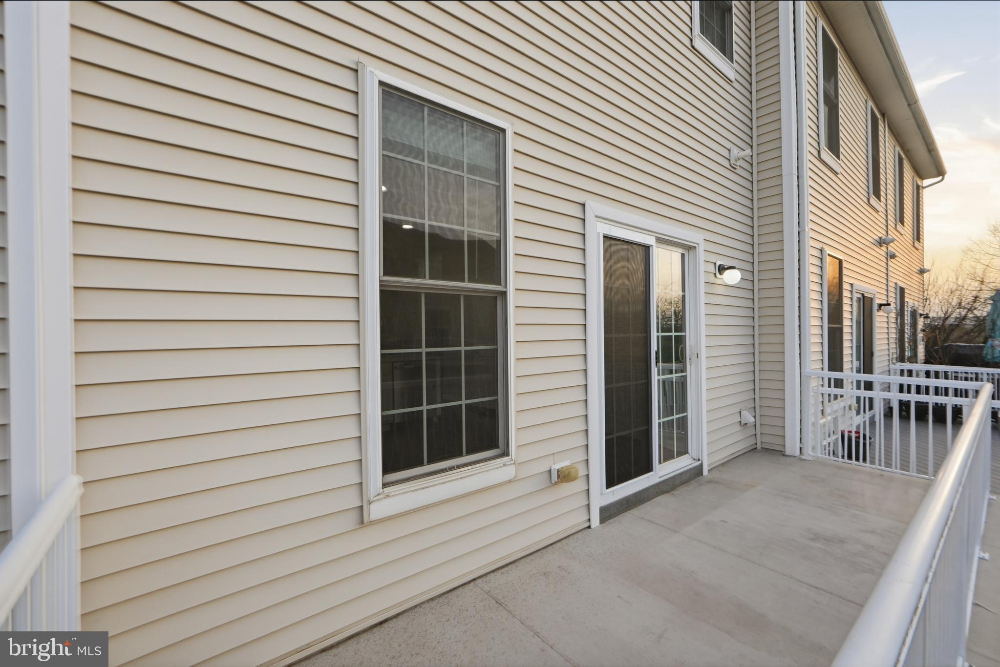 AMBERLEA AT SOUTH RIDING - Residential