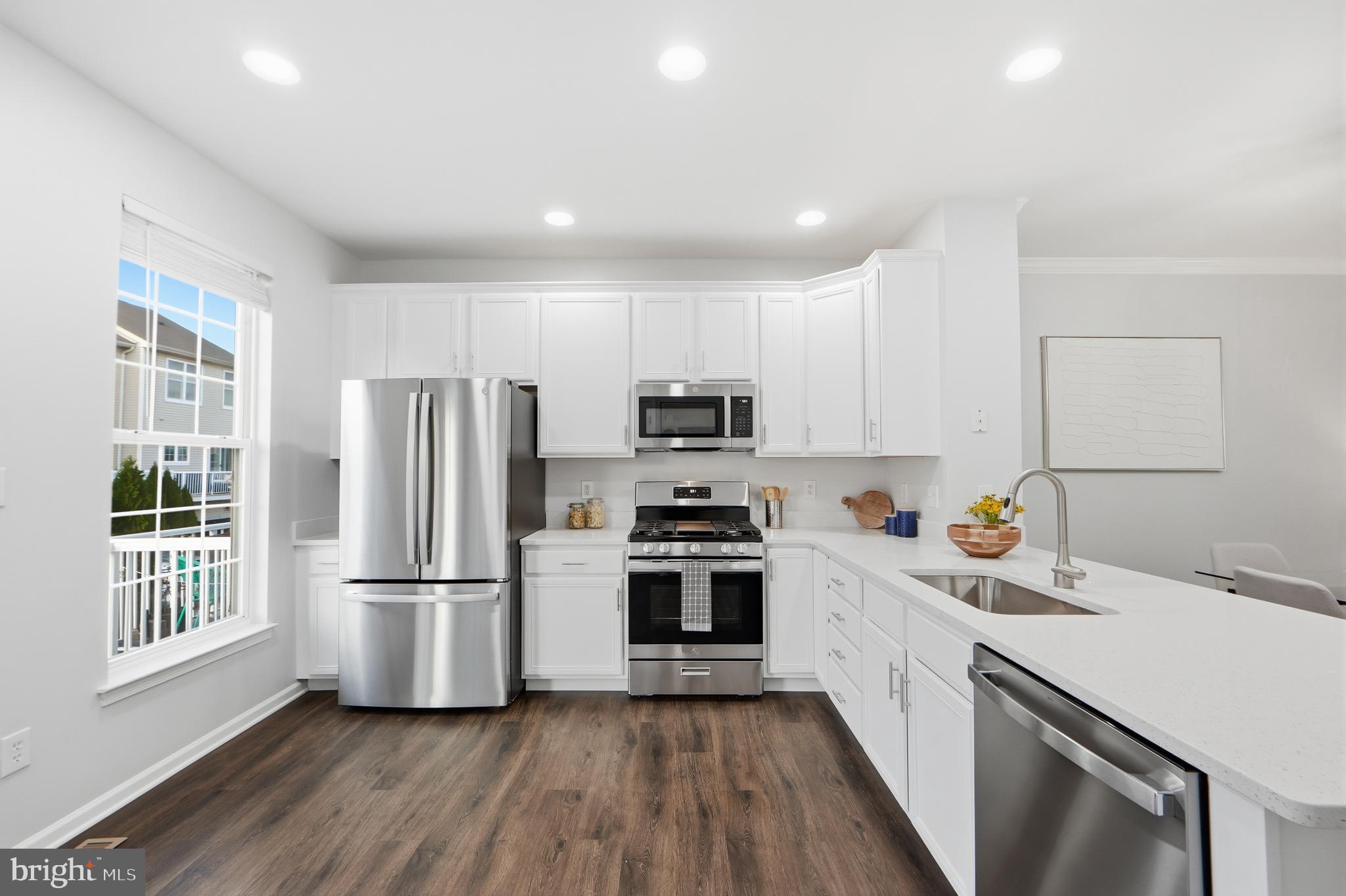 AMBERLEA AT SOUTH RIDING - Residential