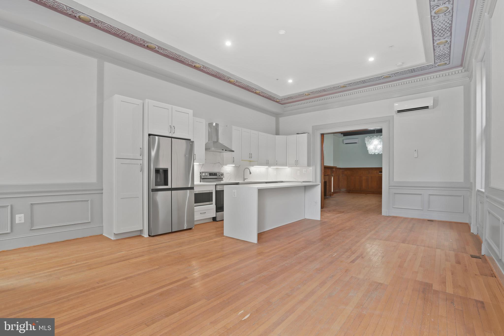 MOUNT VERNON PLACE HISTORIC DISTRICT - Residential Lease