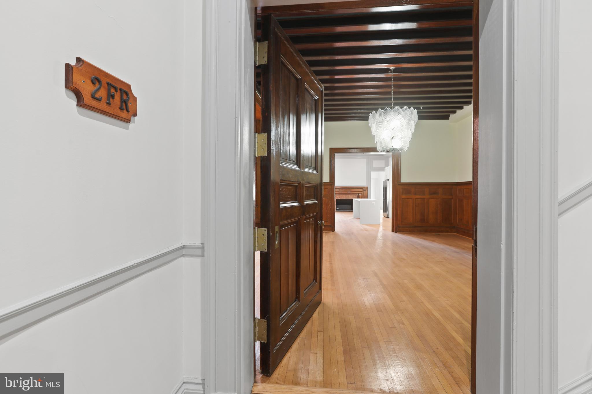 MOUNT VERNON PLACE HISTORIC DISTRICT - Residential Lease