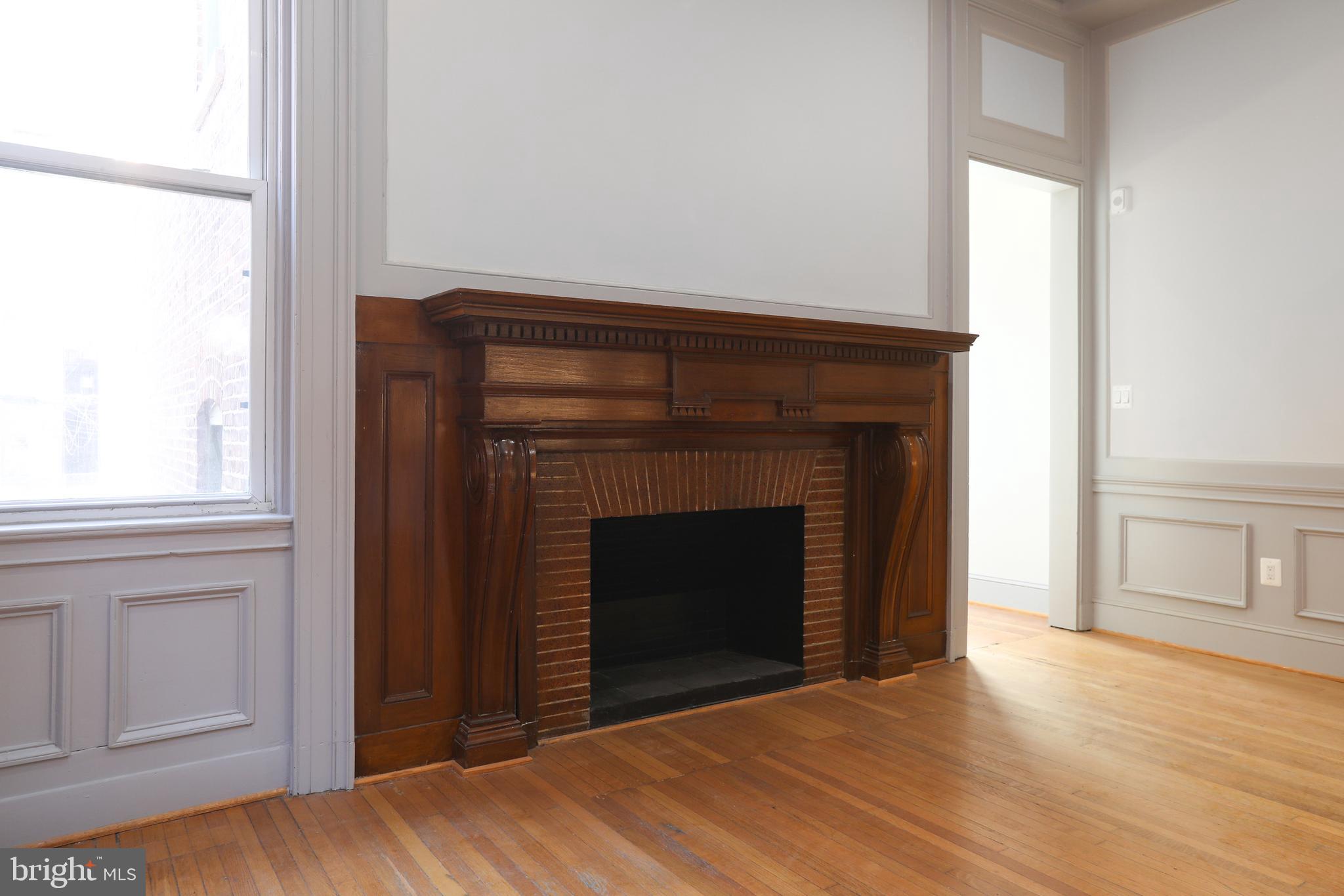 MOUNT VERNON PLACE HISTORIC DISTRICT - Residential Lease