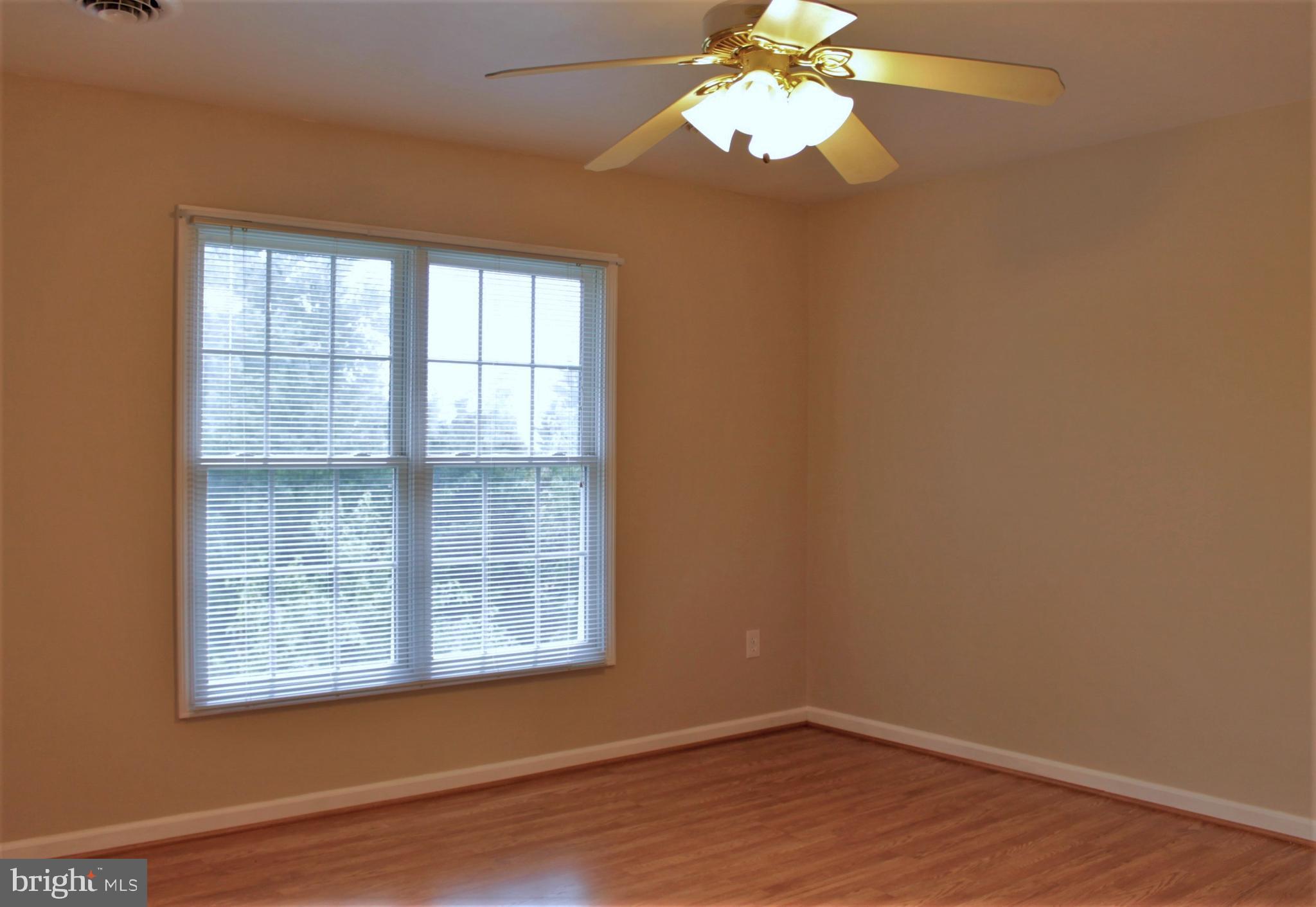 MAUGANSVILLE - Residential Lease