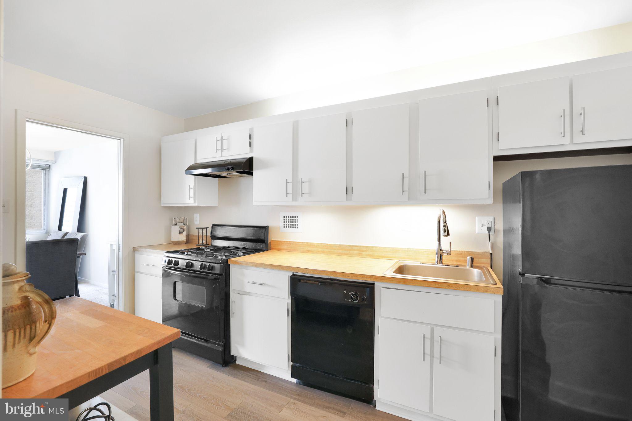 FRIENDSHIP HEIGHTS - Residential