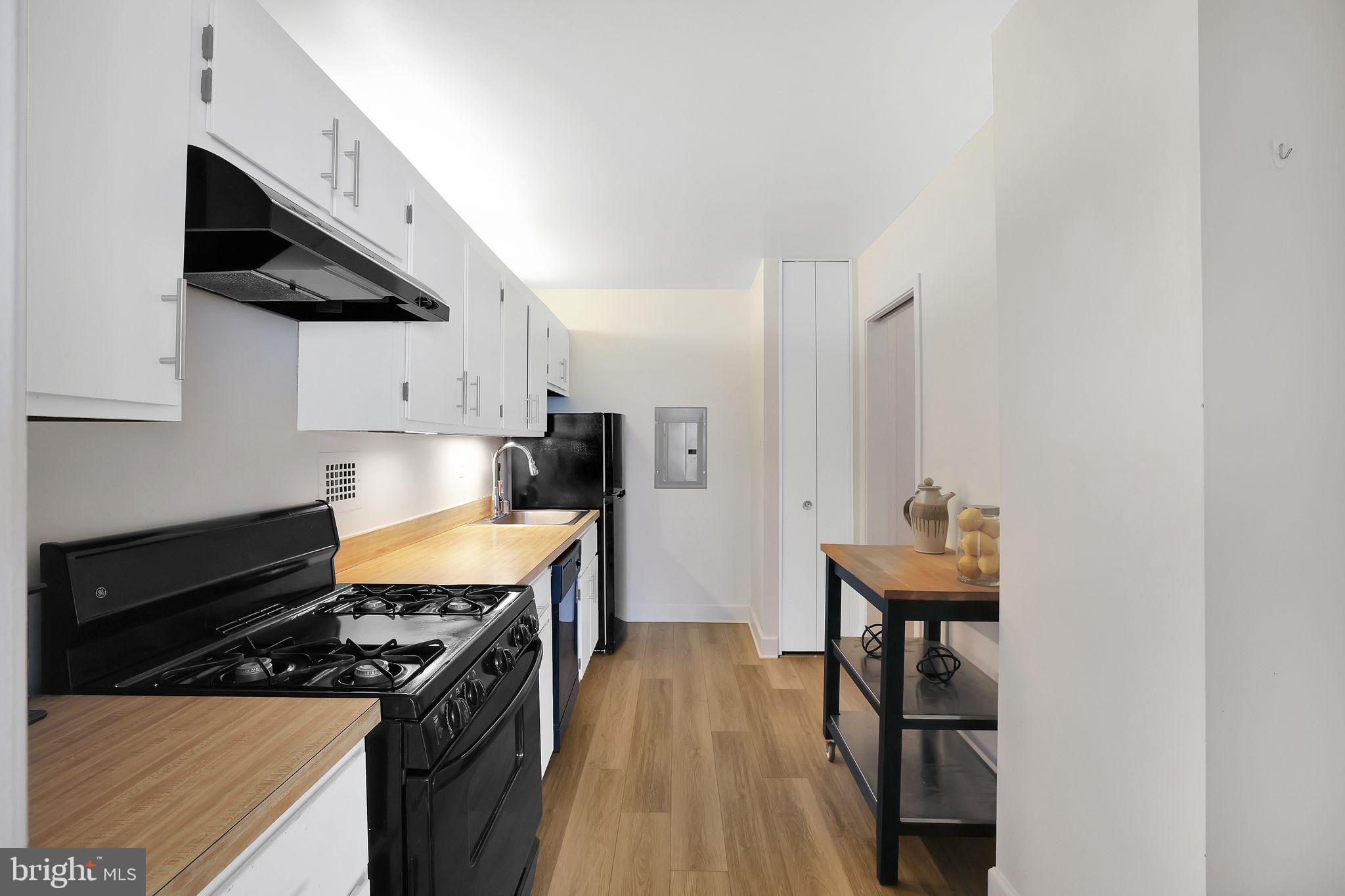 FRIENDSHIP HEIGHTS - Residential