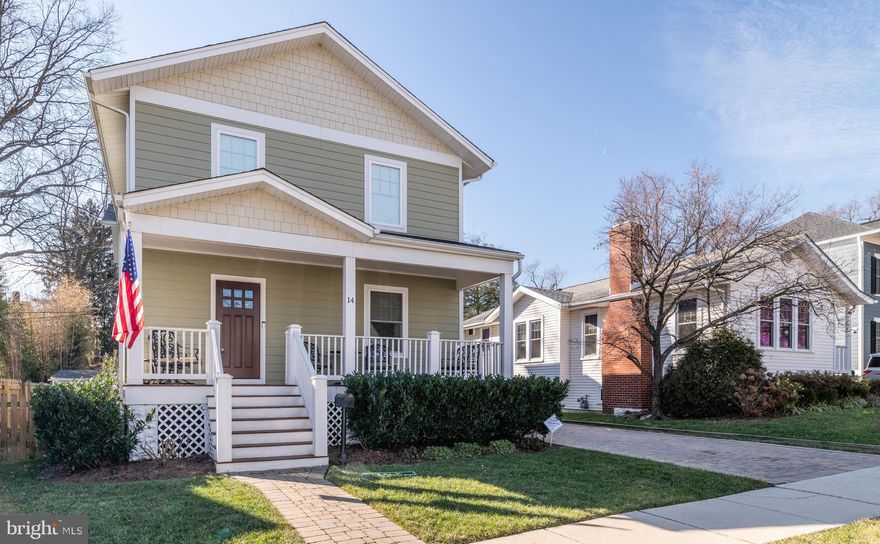 Expert craftsmanship, fine details and top of the line finishes are evident in every room of the beautiful Del Ray gem! Southern style porch welcomes you to 6 spacious bedrooms, 4 full baths and 3 levels of grand living space.Gourmet kitchen overlooks the large living room with gas fireplace. Take advantage of this excellent location, walkable to "The Avenue" in Del Ray and easy access to metro.