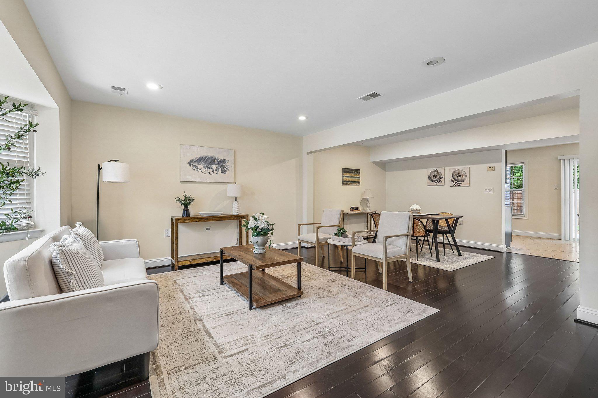 14061 FALLBROOK LANE