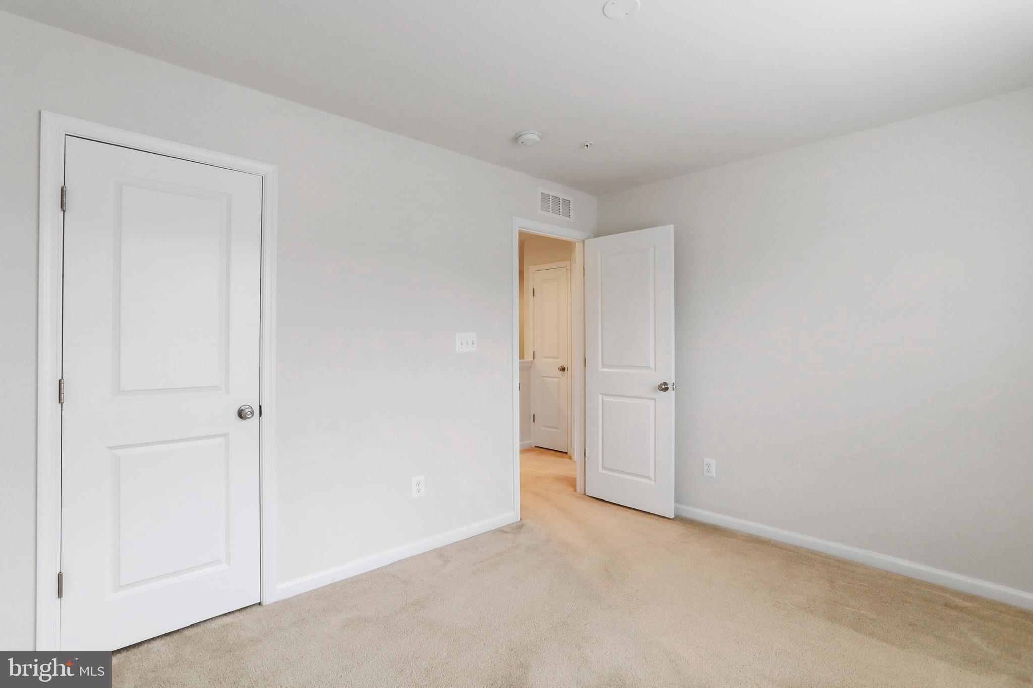 TALLYN RIDGE - Residential