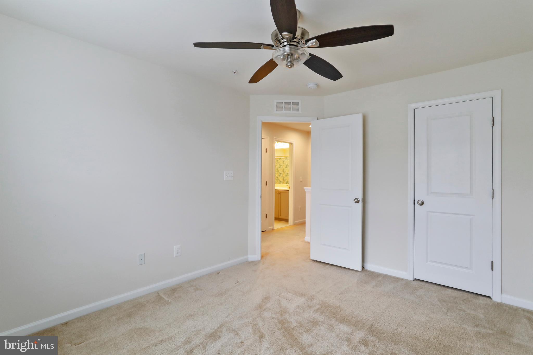 TALLYN RIDGE - Residential