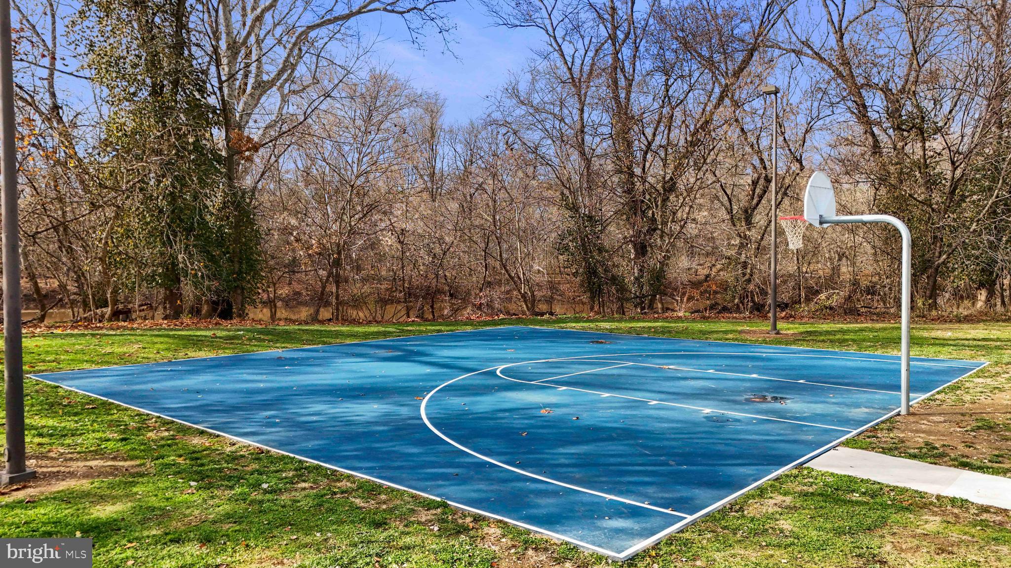 TALLYN RIDGE - Residential