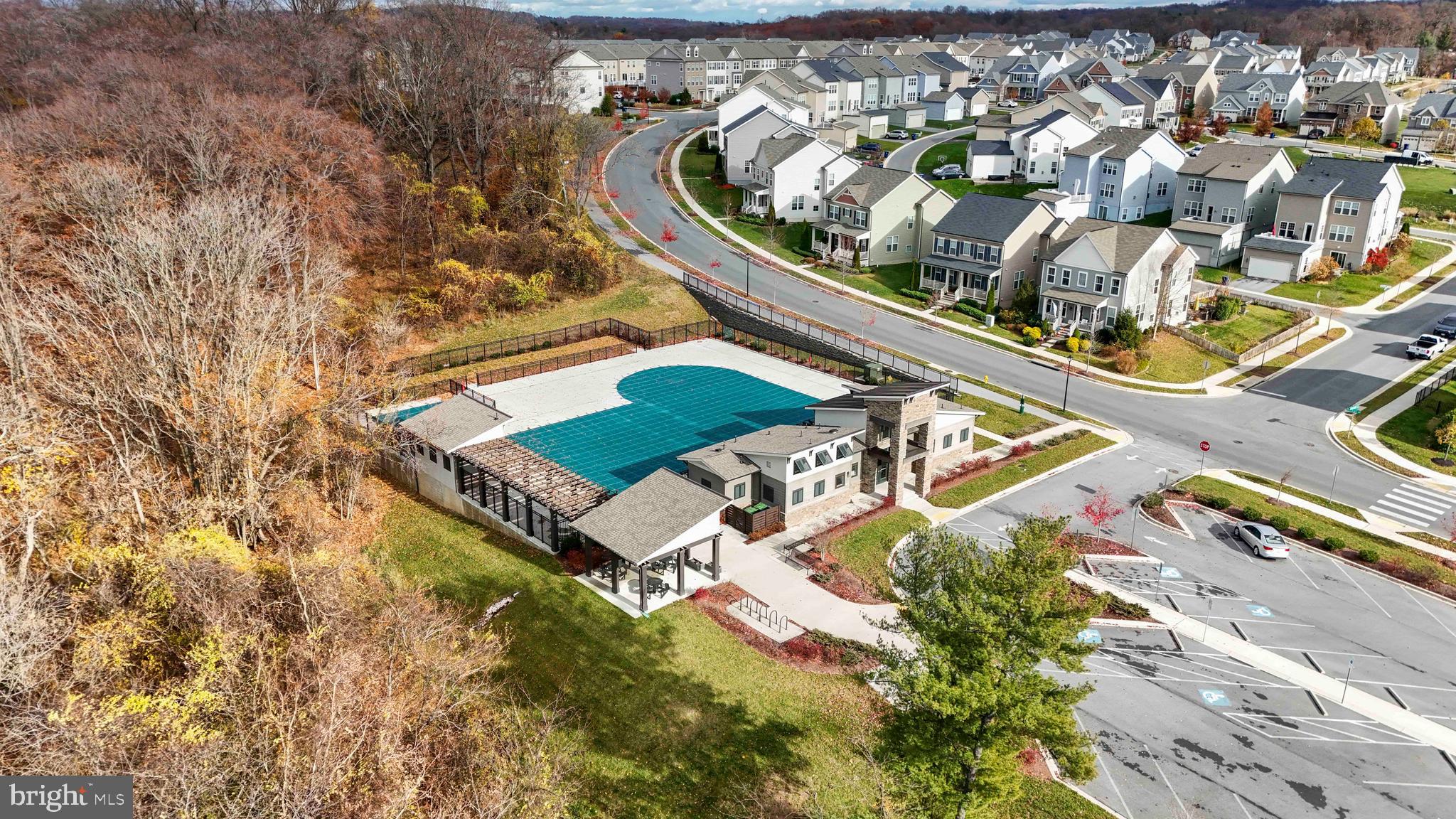 TALLYN RIDGE - Residential