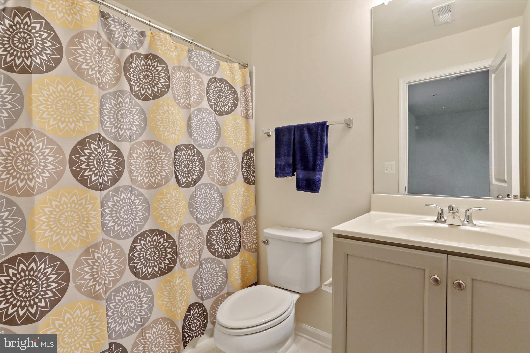 TALLYN RIDGE - Residential