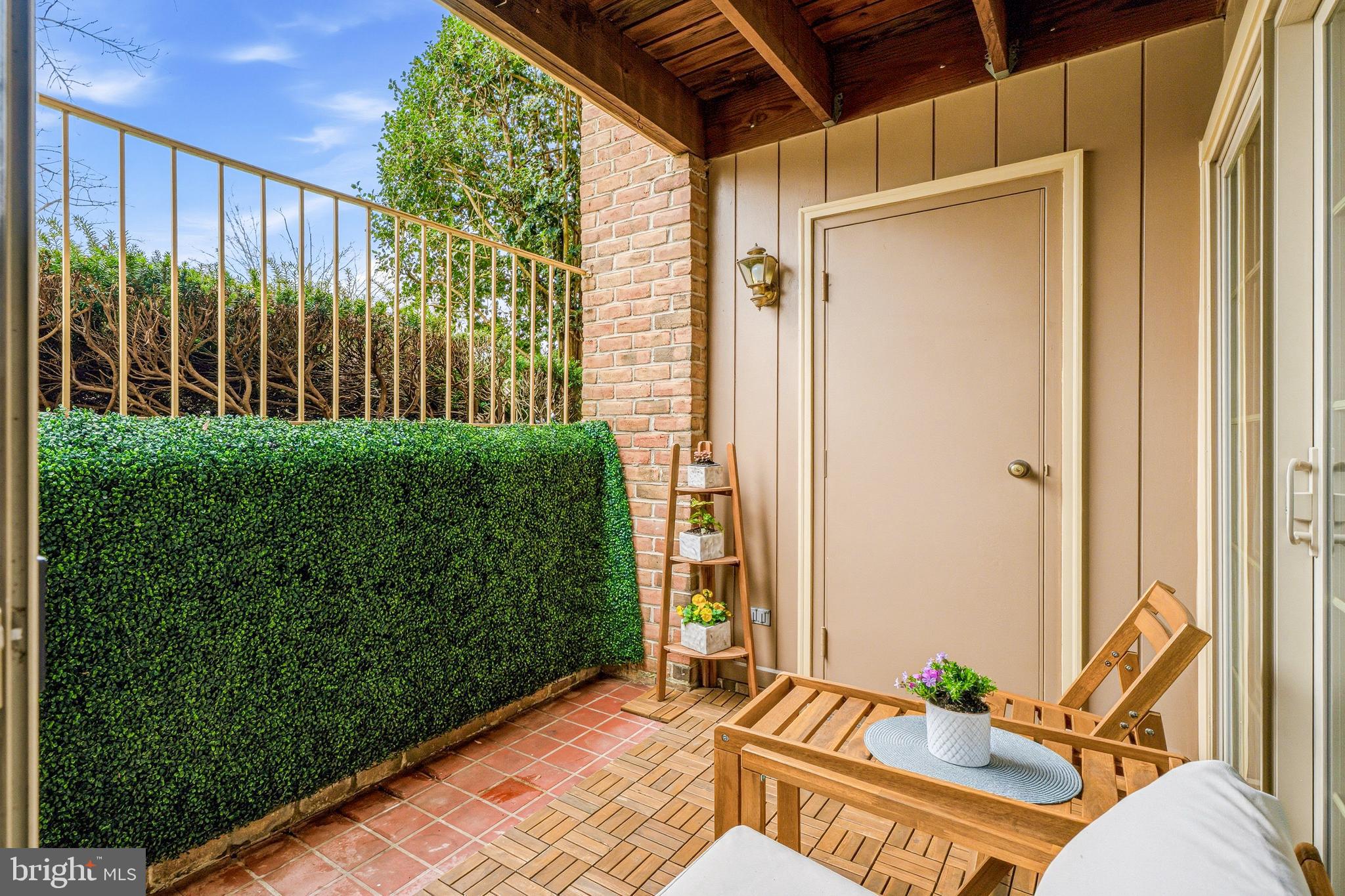 LOVETON FARMS - Residential