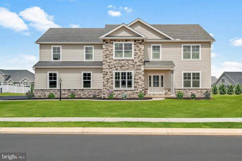 112 KENSINGTON PLACE MECHANICSBURG PA 17050