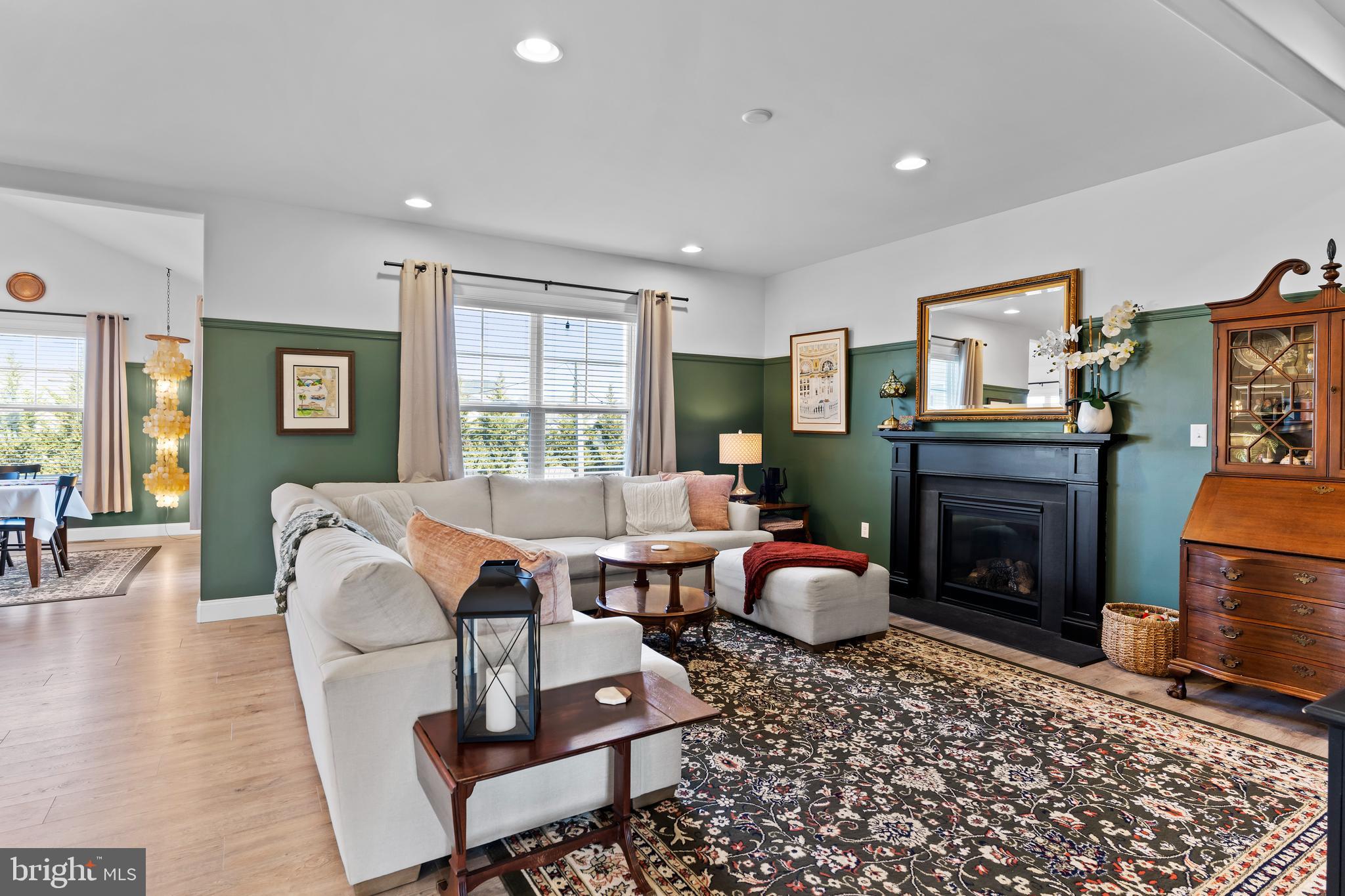 TRINDLE PLACE - Residential