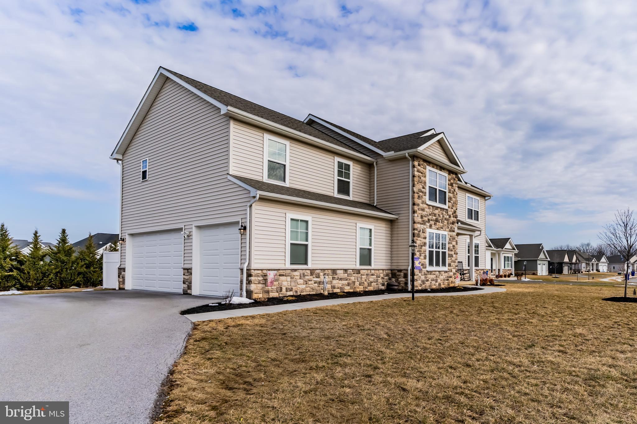 TRINDLE PLACE - Residential