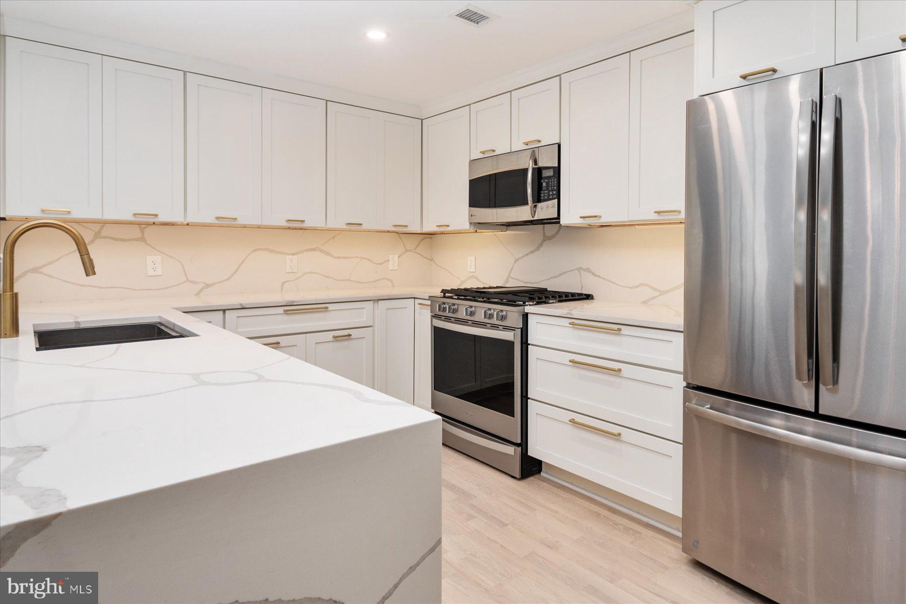 PARK PLACE - Residential