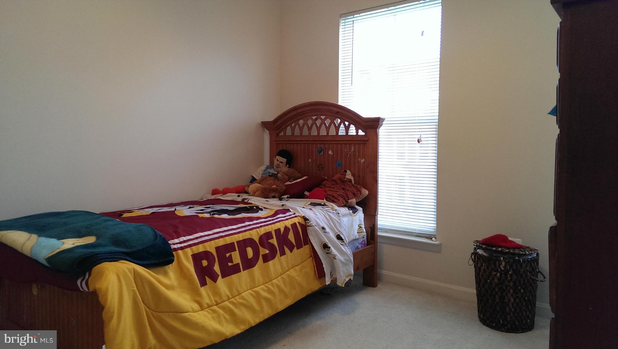 PEMBROOKE - Residential