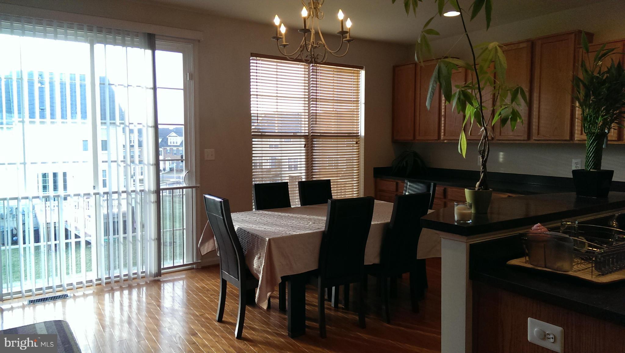 PEMBROOKE - Residential