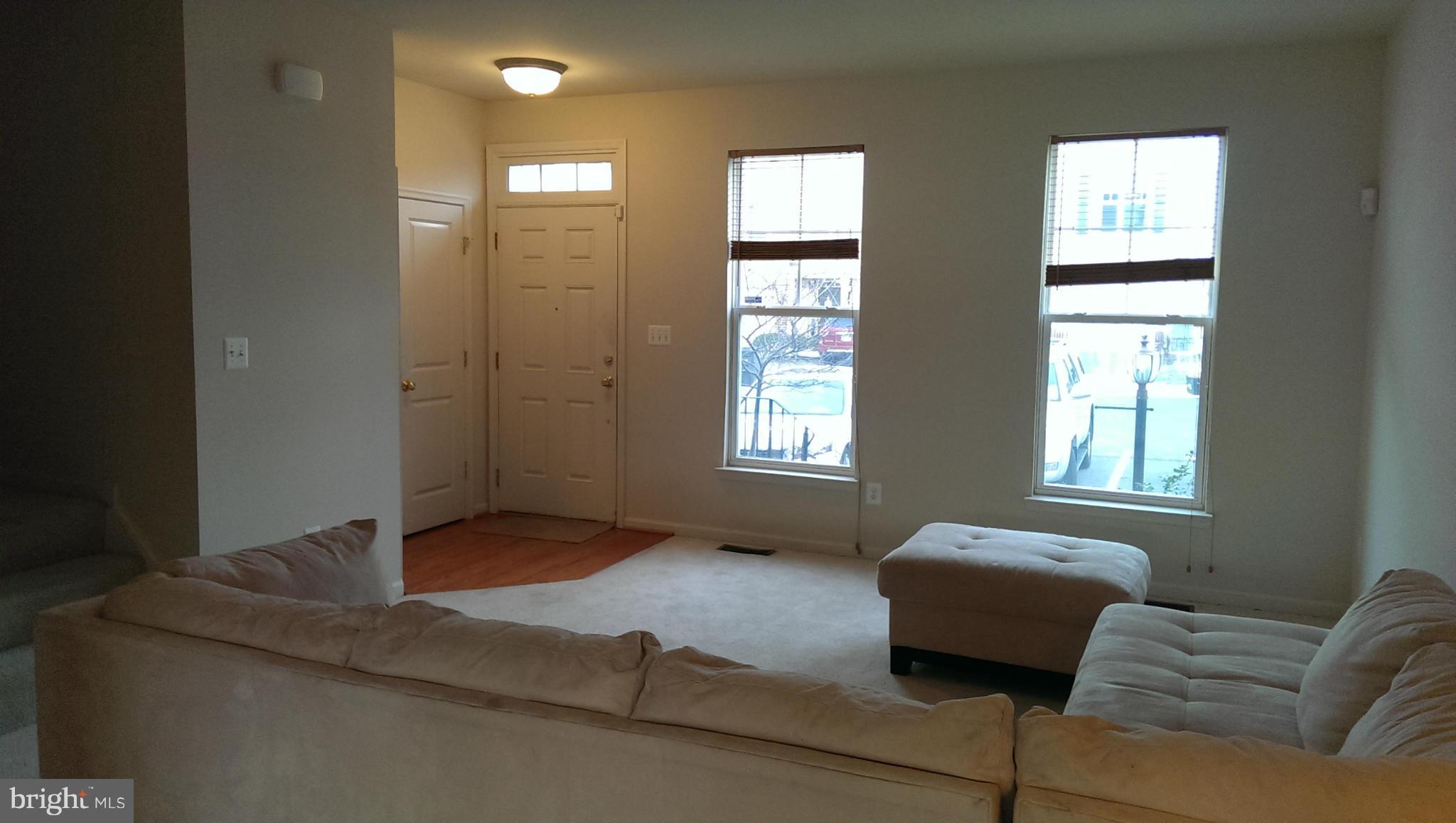 PEMBROOKE - Residential