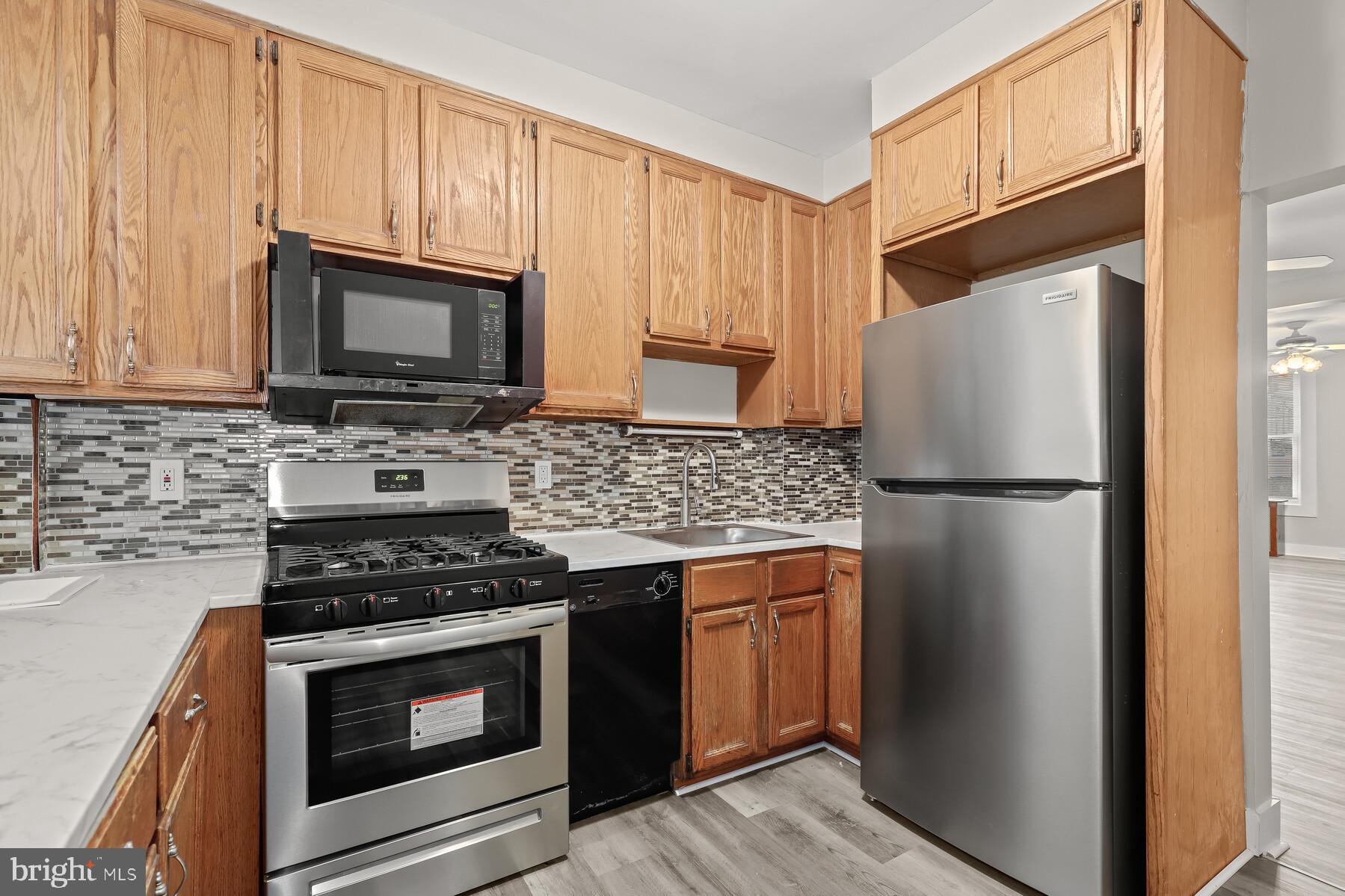 MEDFIELD - Residential