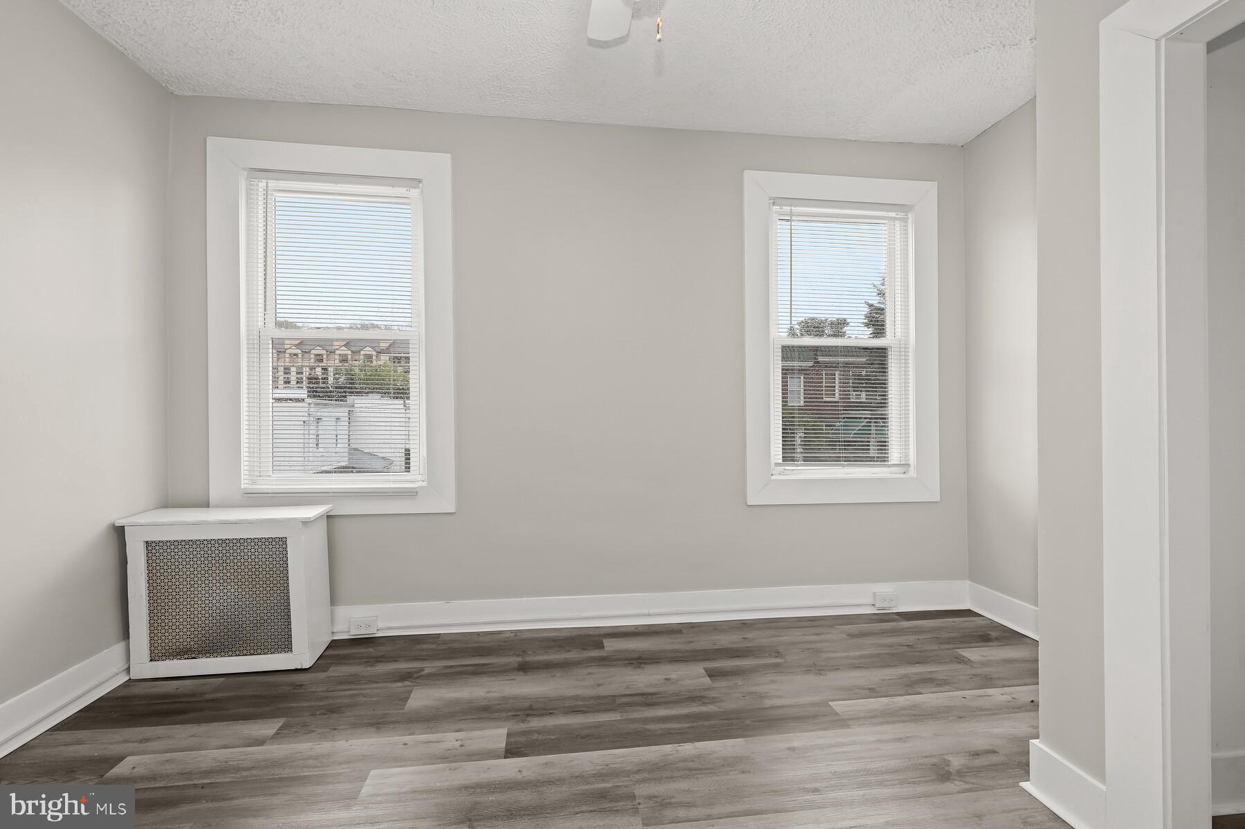 MEDFIELD - Residential