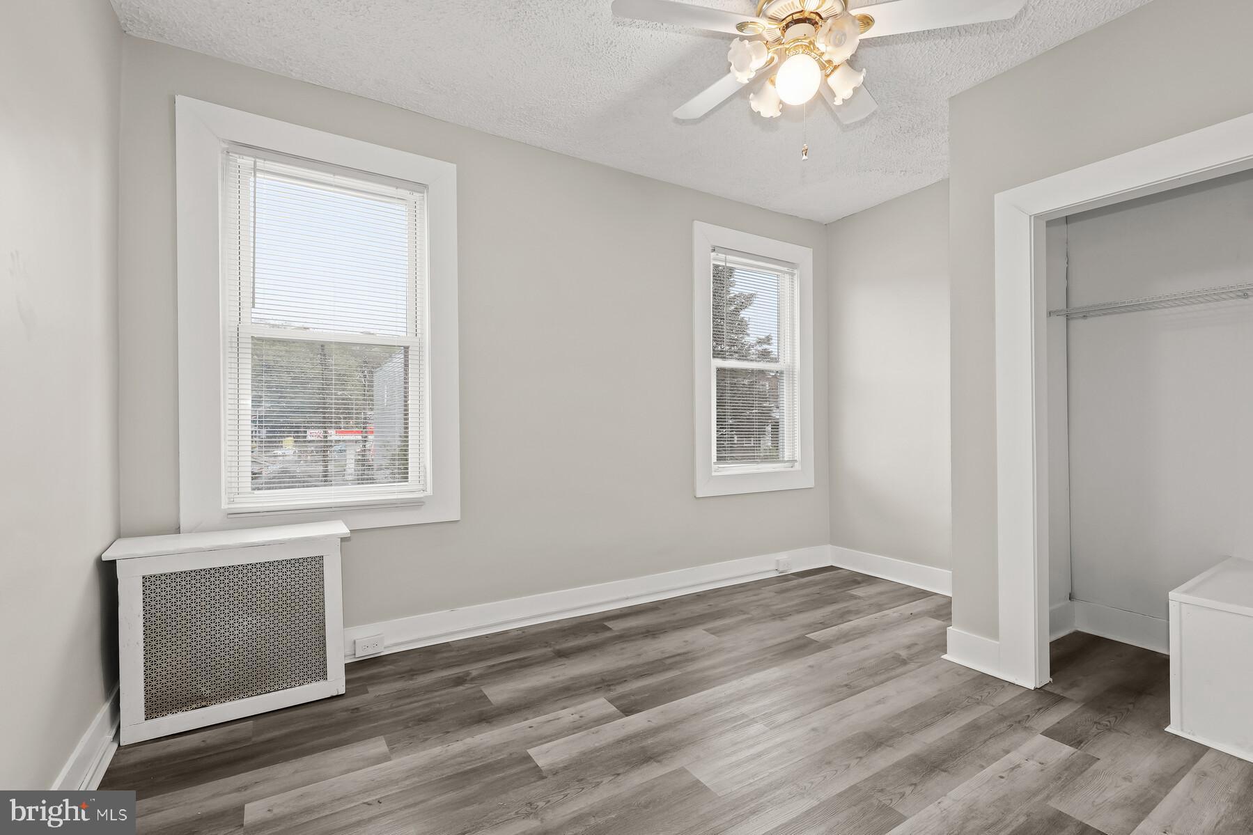 MEDFIELD - Residential