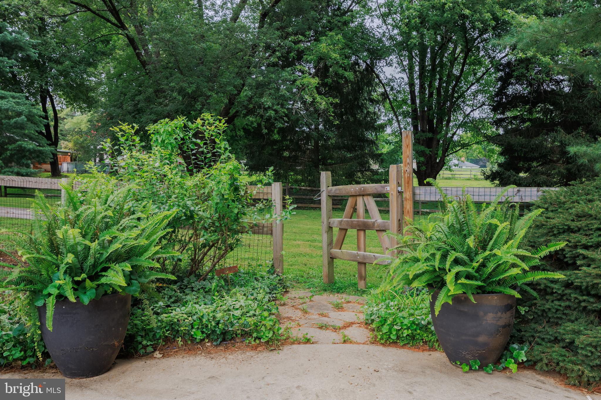 GWENLEE ESTATES - Residential