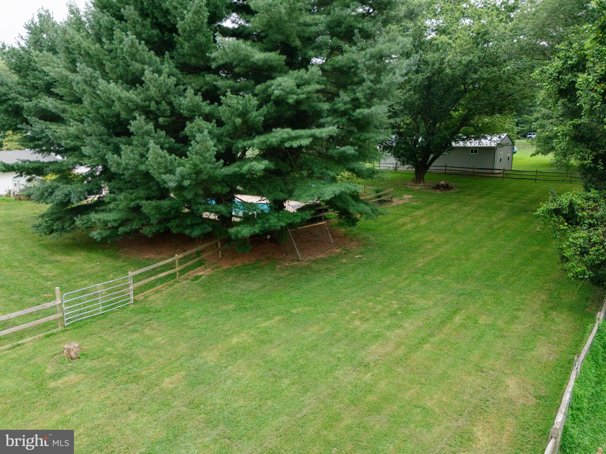 GWENLEE ESTATES - Residential