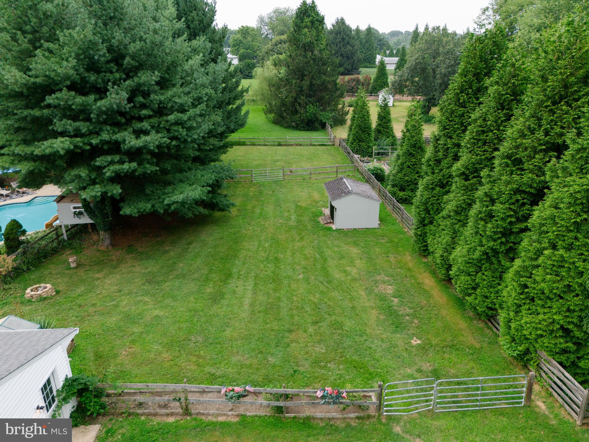 GWENLEE ESTATES - Residential