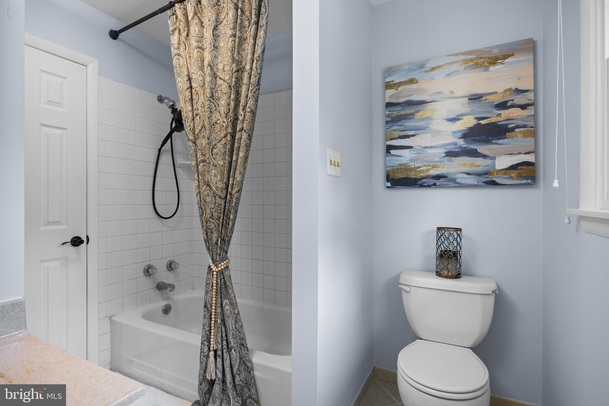 GWENLEE ESTATES - Residential