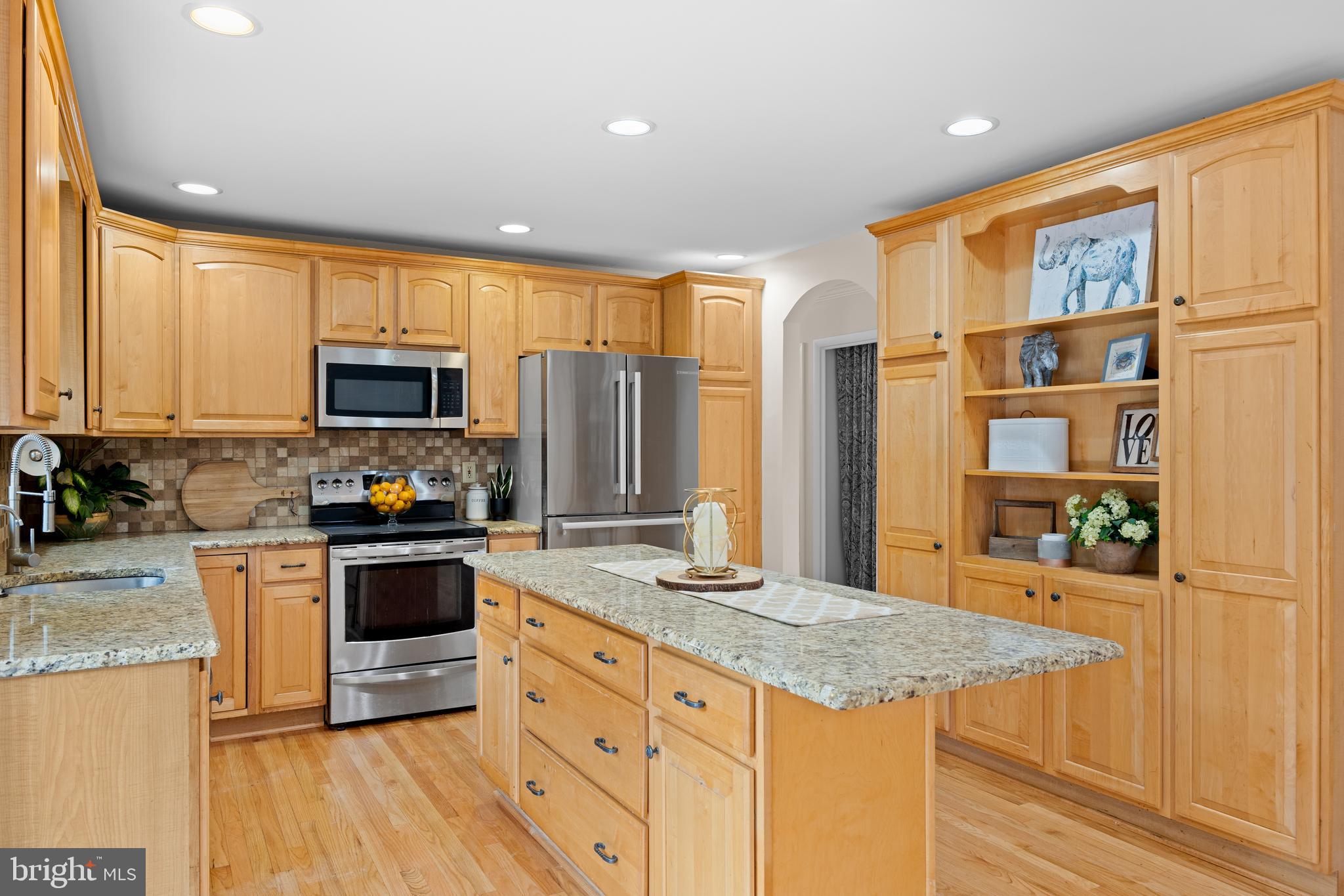 GWENLEE ESTATES - Residential