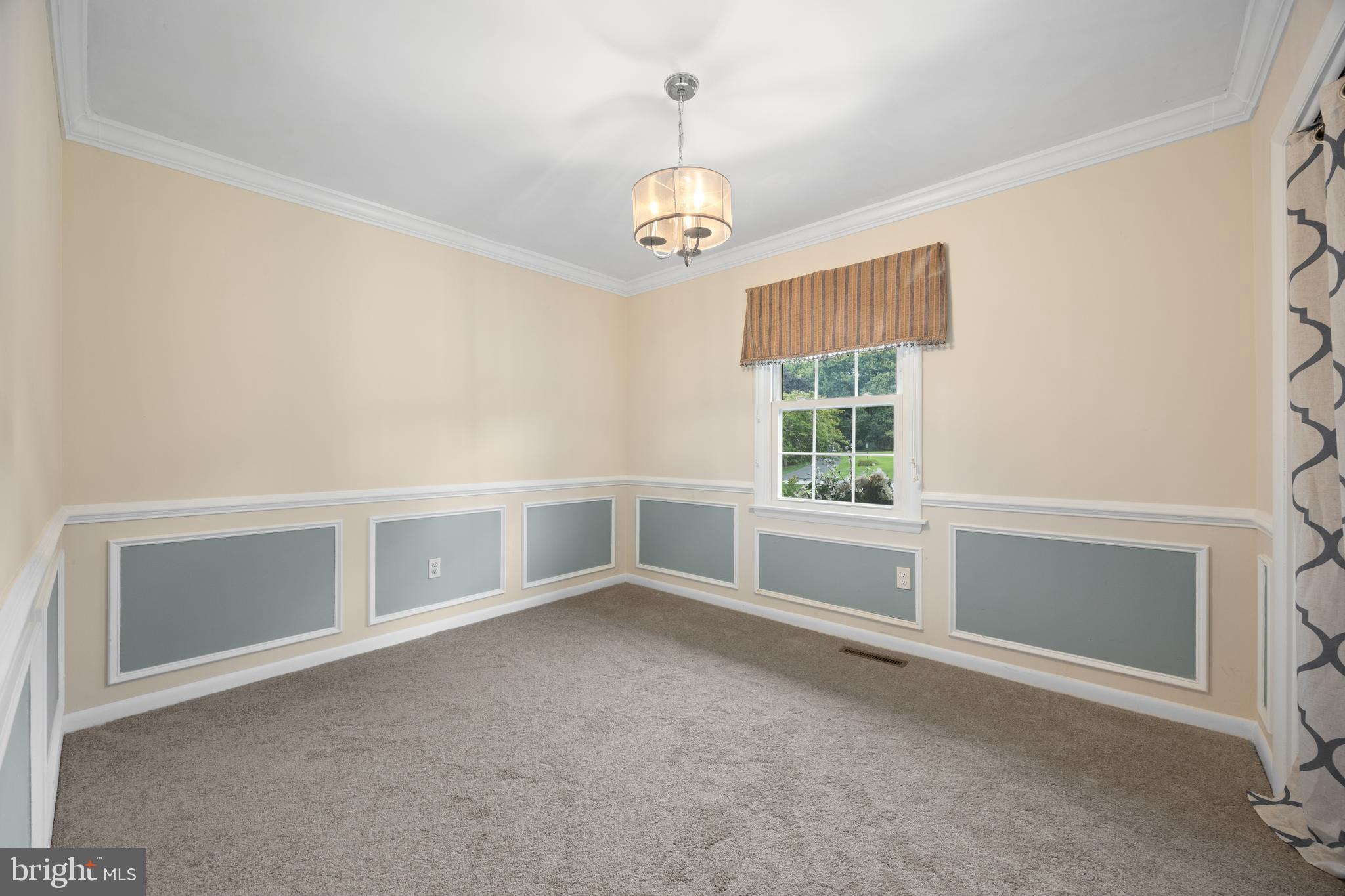 GWENLEE ESTATES - Residential