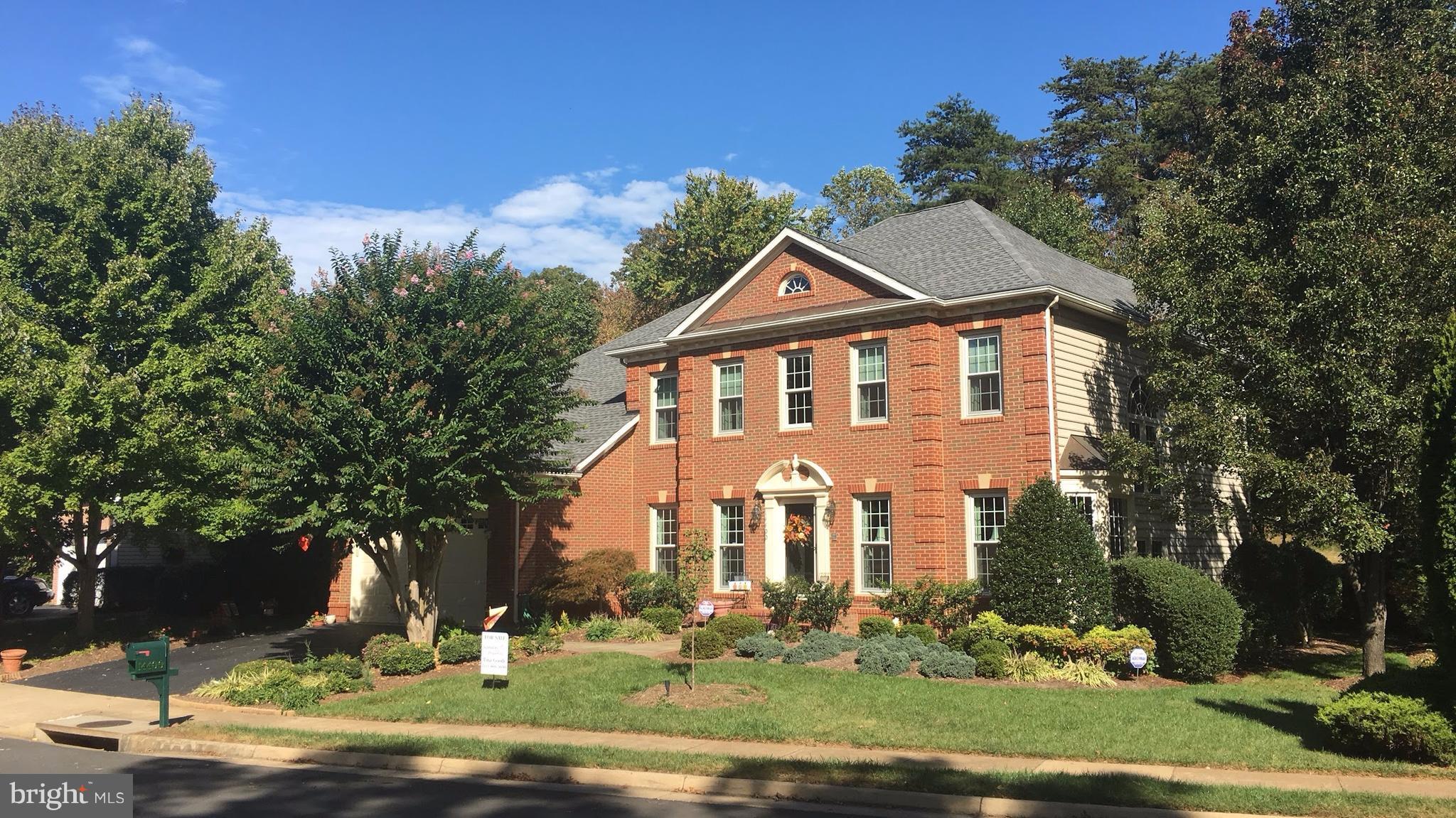 VIRGINIA OAKS - Residential