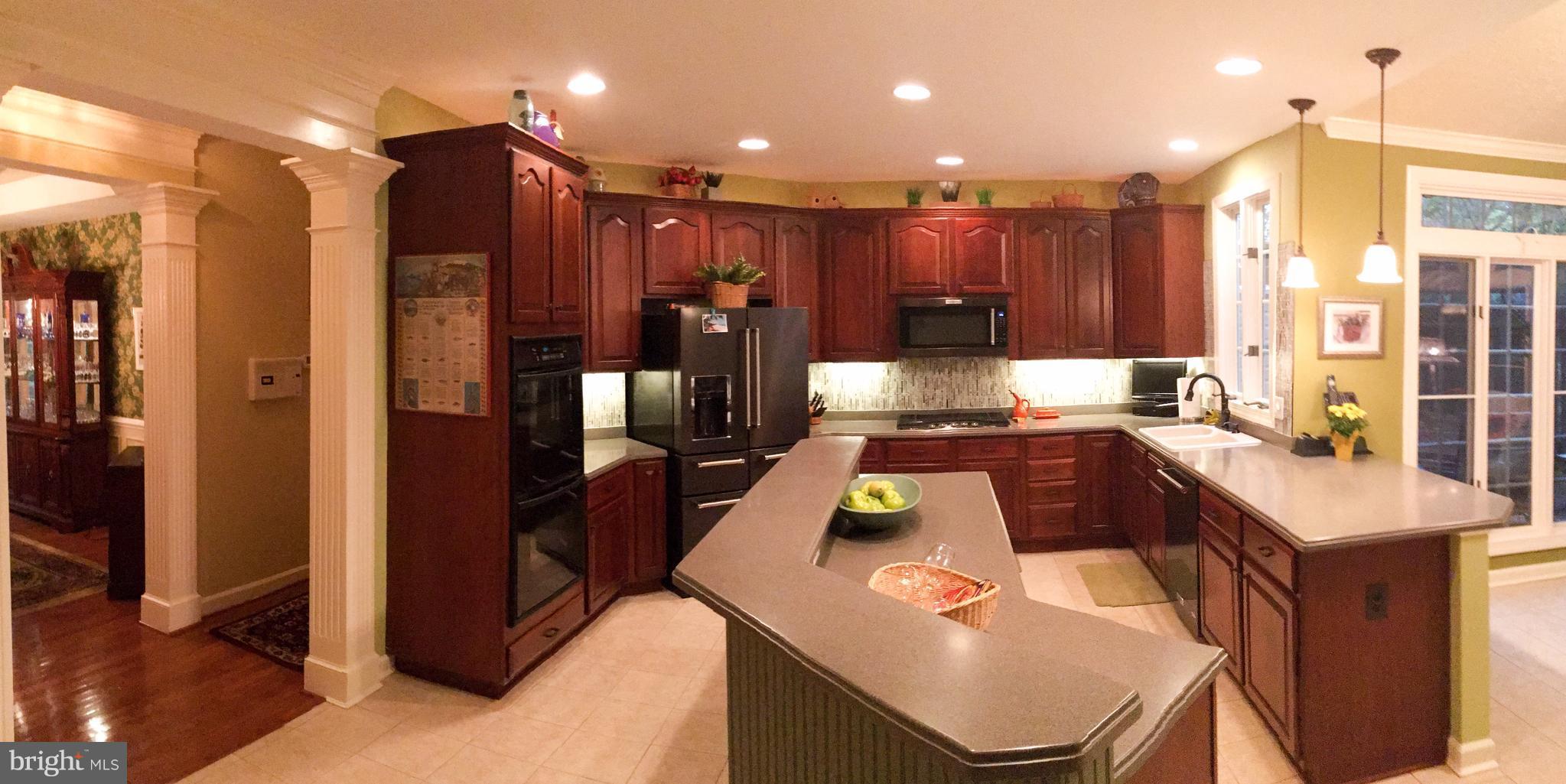 VIRGINIA OAKS - Residential