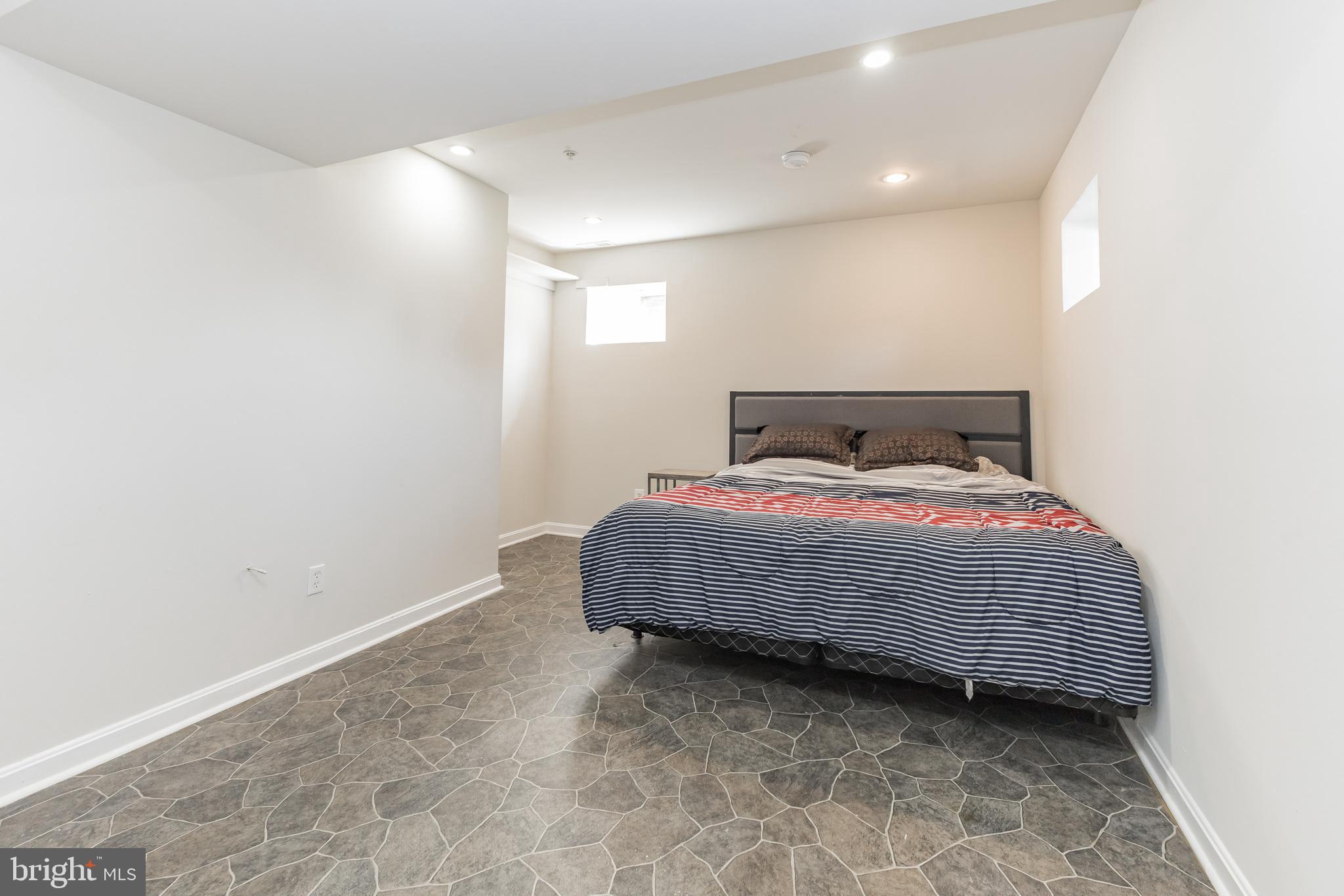 SYLVAN VISTA - Residential