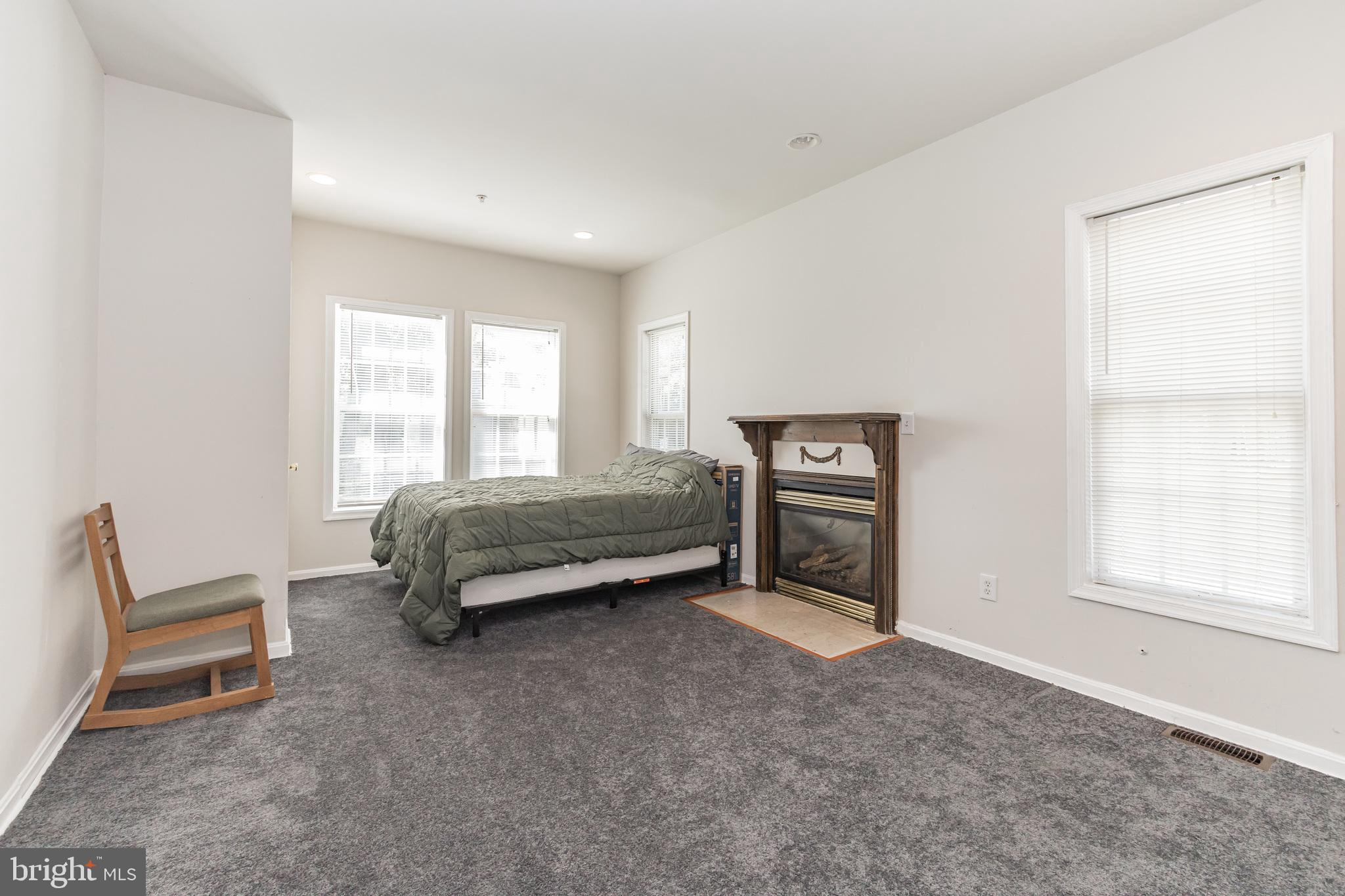 SYLVAN VISTA - Residential