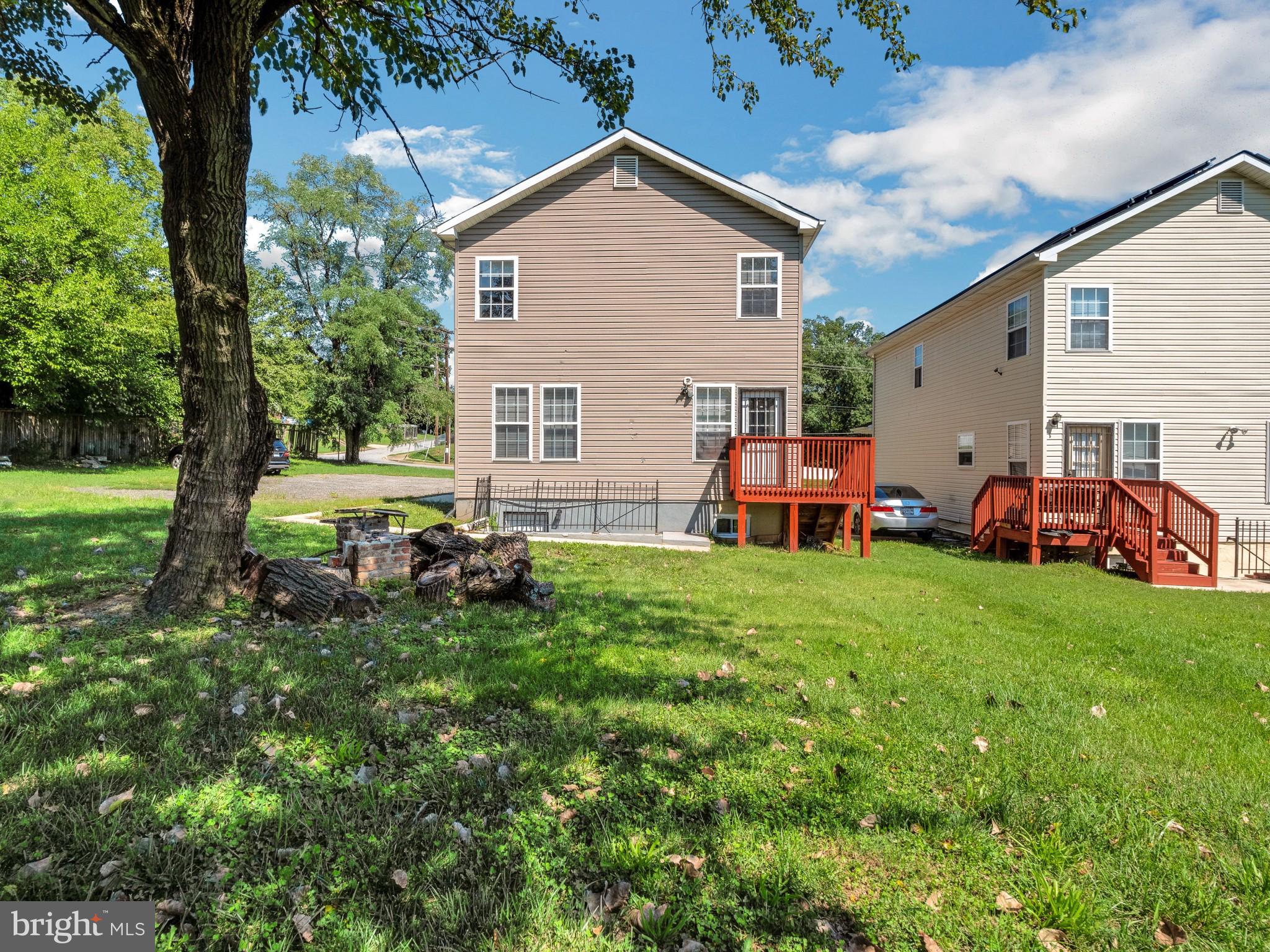 SYLVAN VISTA - Residential