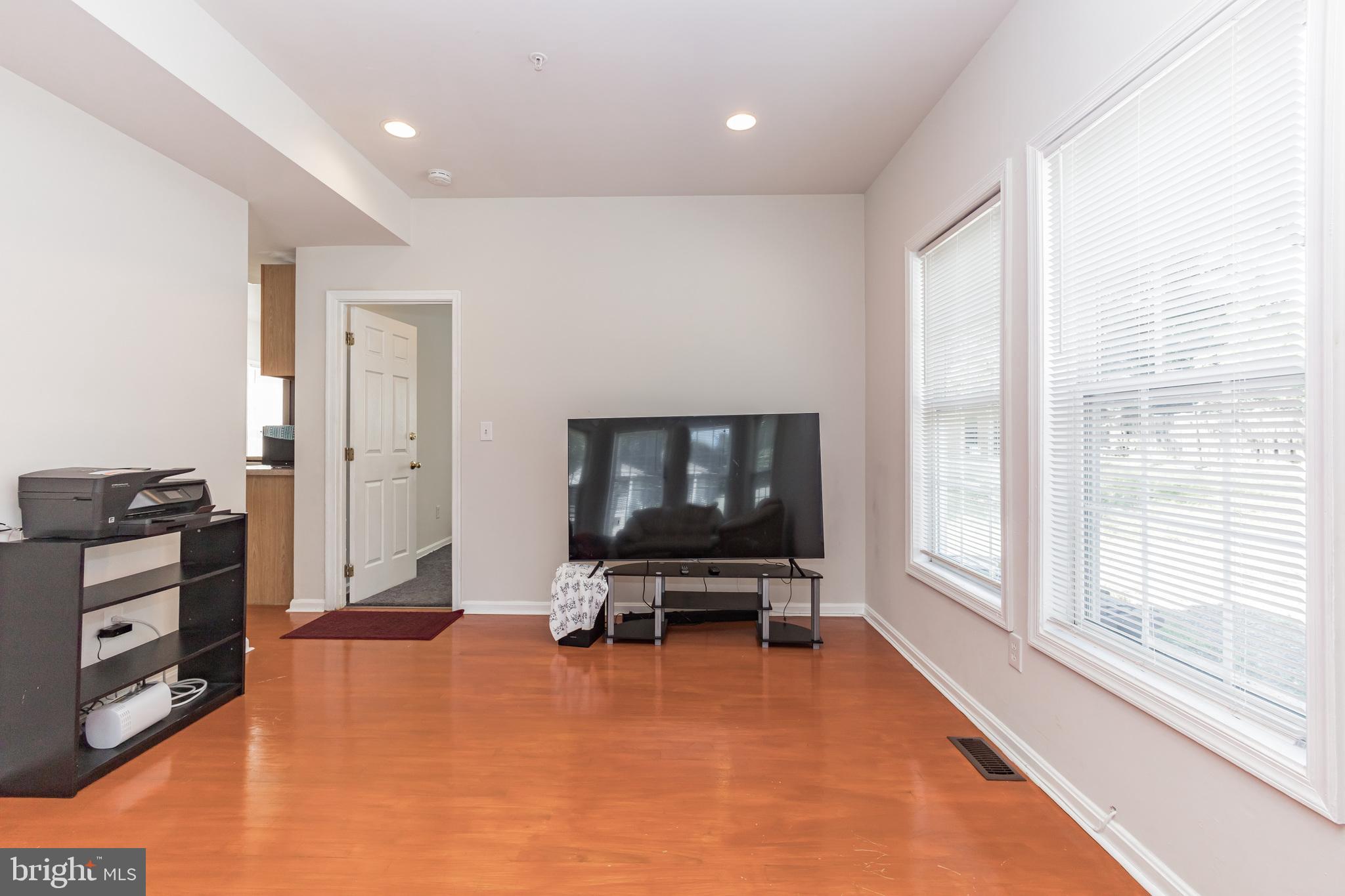 SYLVAN VISTA - Residential