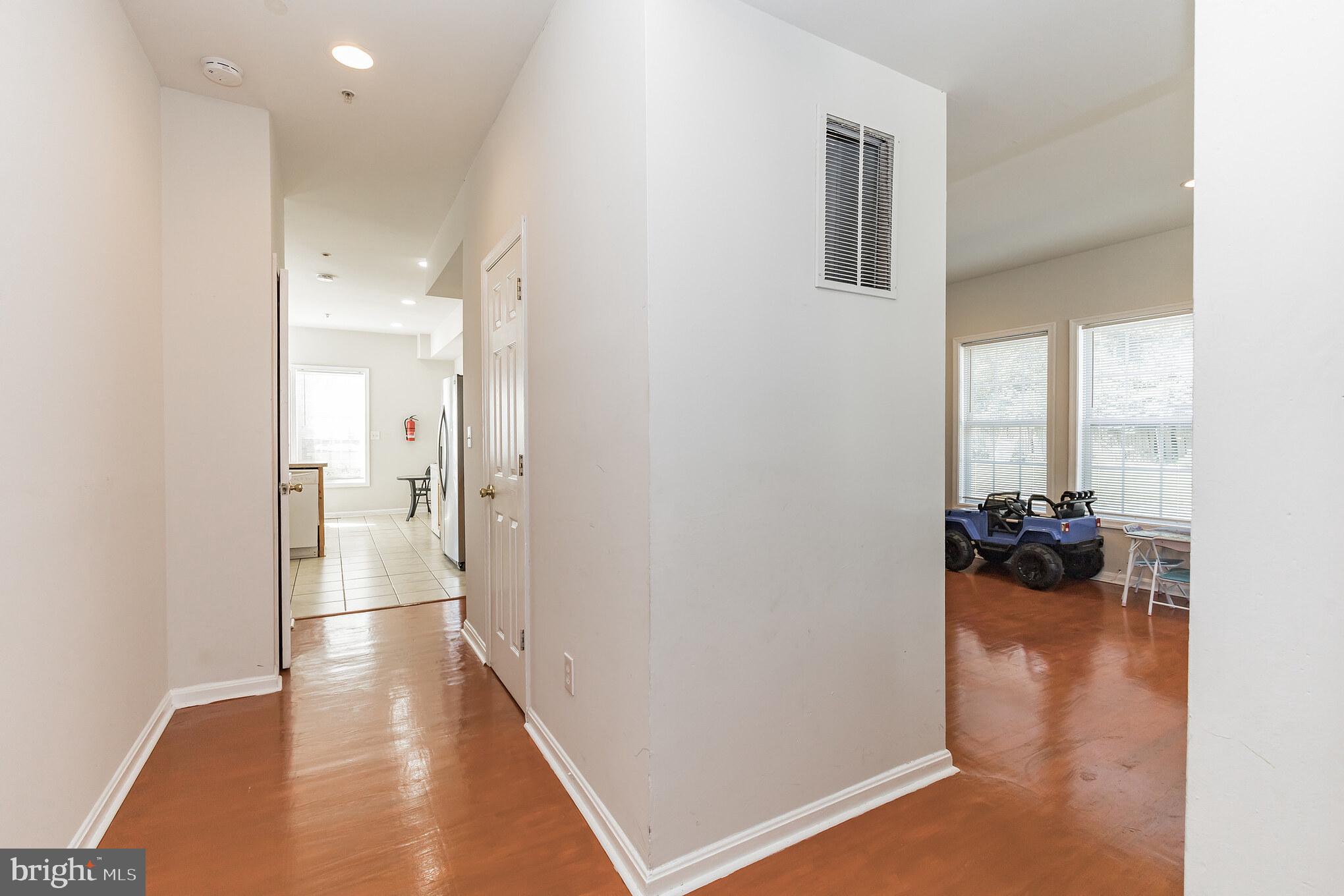 SYLVAN VISTA - Residential