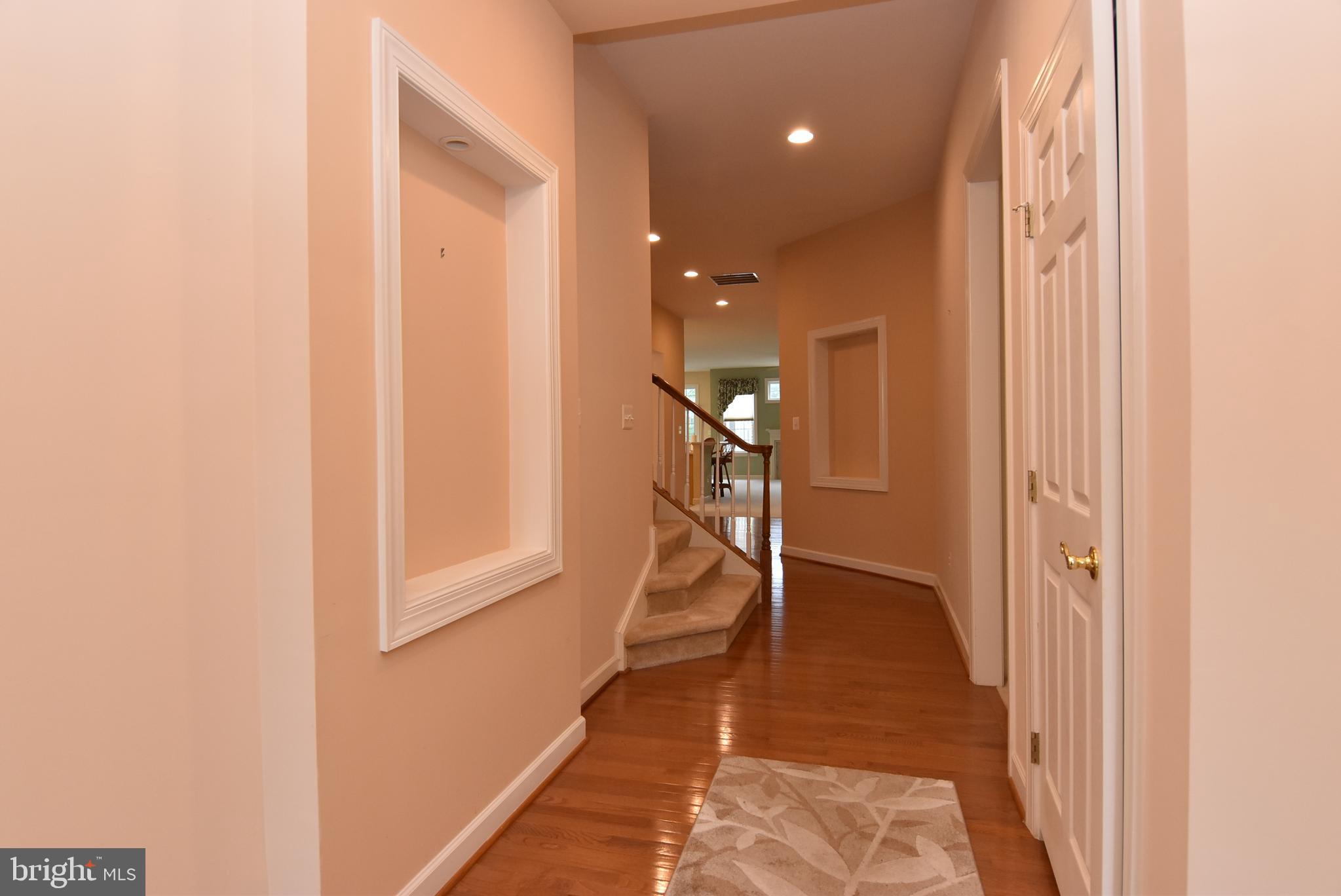 27450 COVERED BRIDGE TRAIL