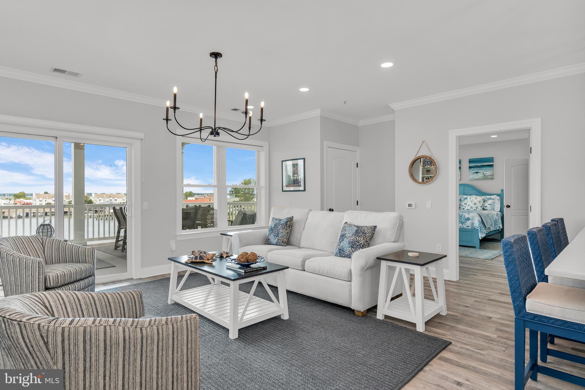301 MUIR STREET 303