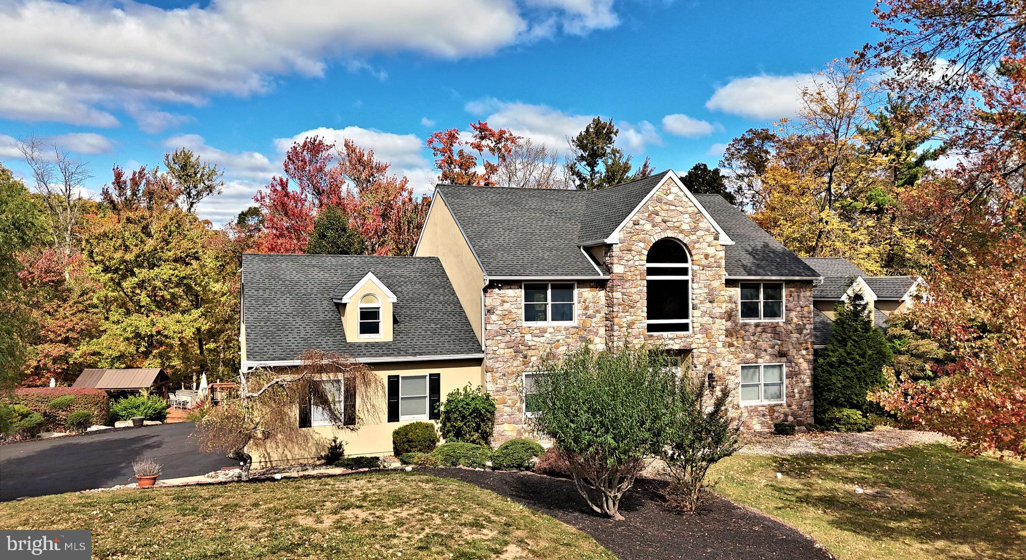 MERRICK FARM - Residential