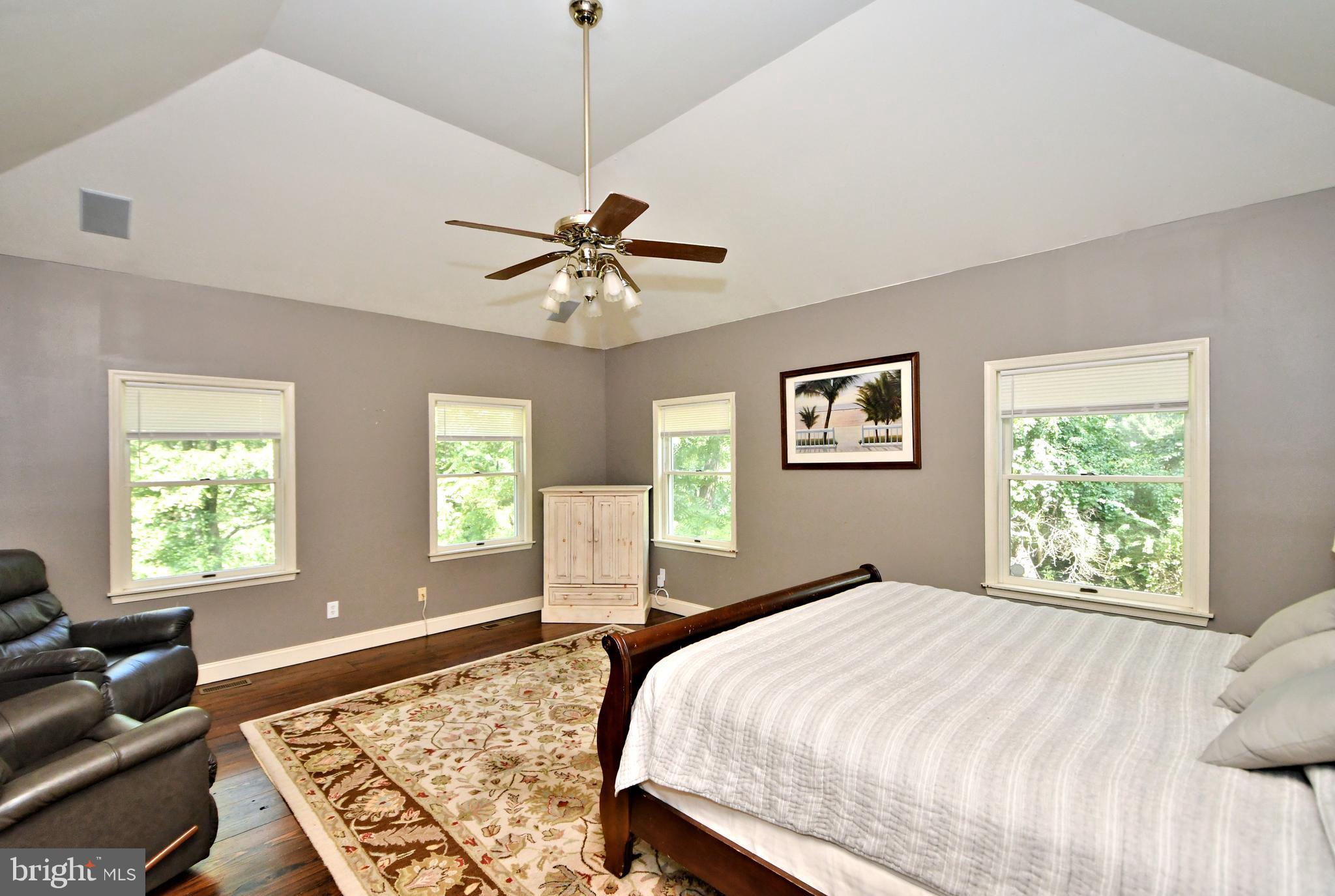 MERRICK FARM - Residential