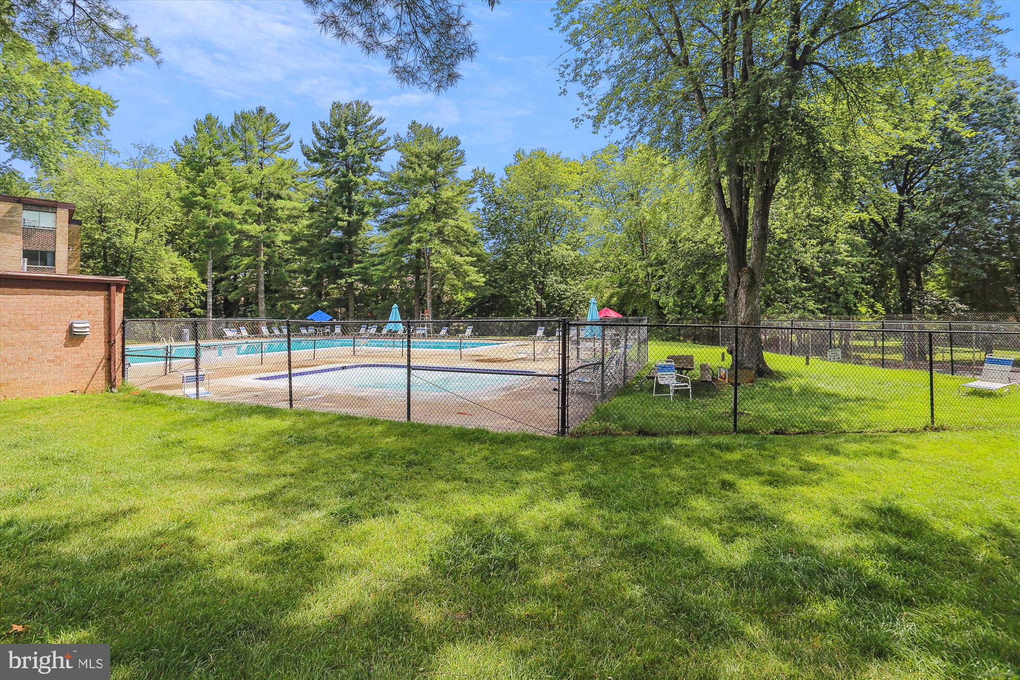 FAIRWAY - Residential